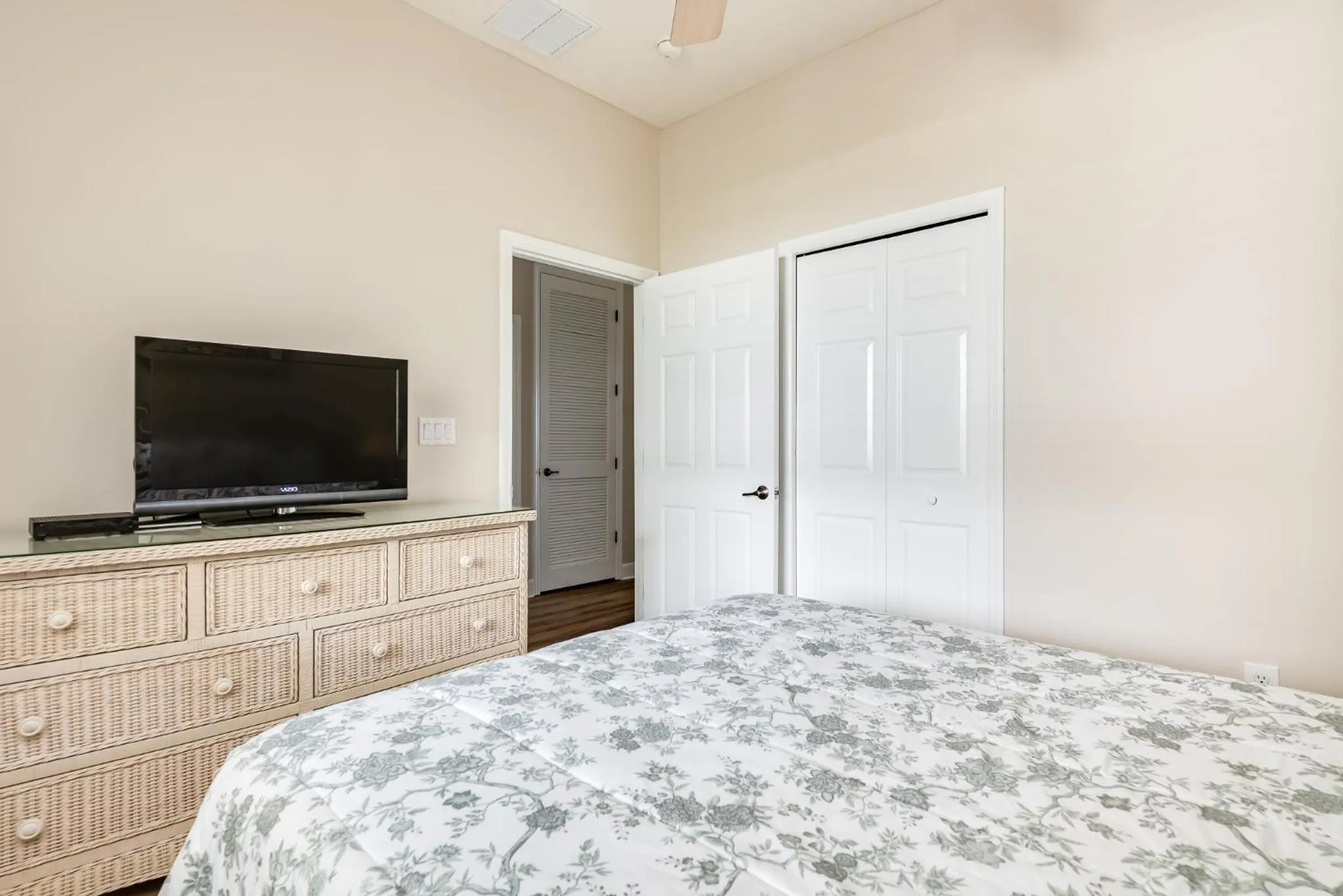 Bed in 843 Cinnamon Beach, 3 Bedroom, Pet Friendly, Ocean Front, 2 Pools, Sleeps 8