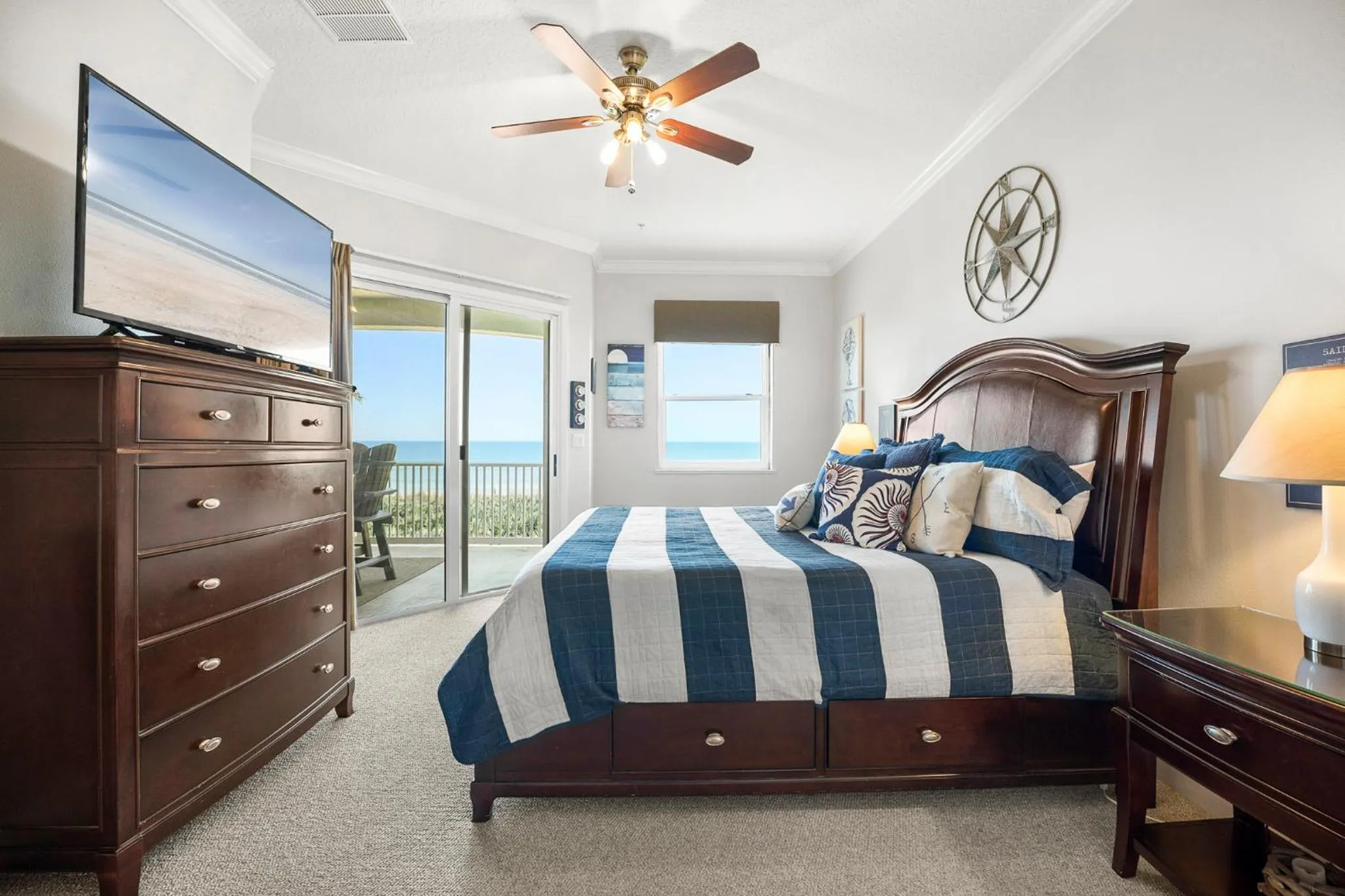 Property building, Bed in 832 Cinnamon Beach