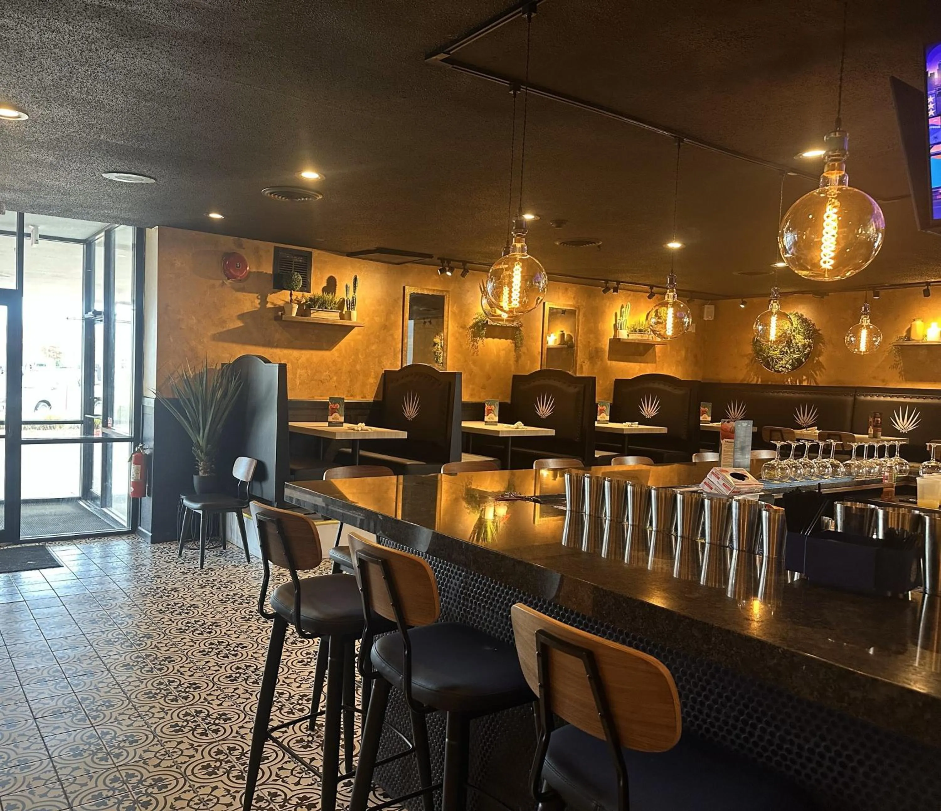 Restaurant/places to eat in Red Roof Inn Painted Post