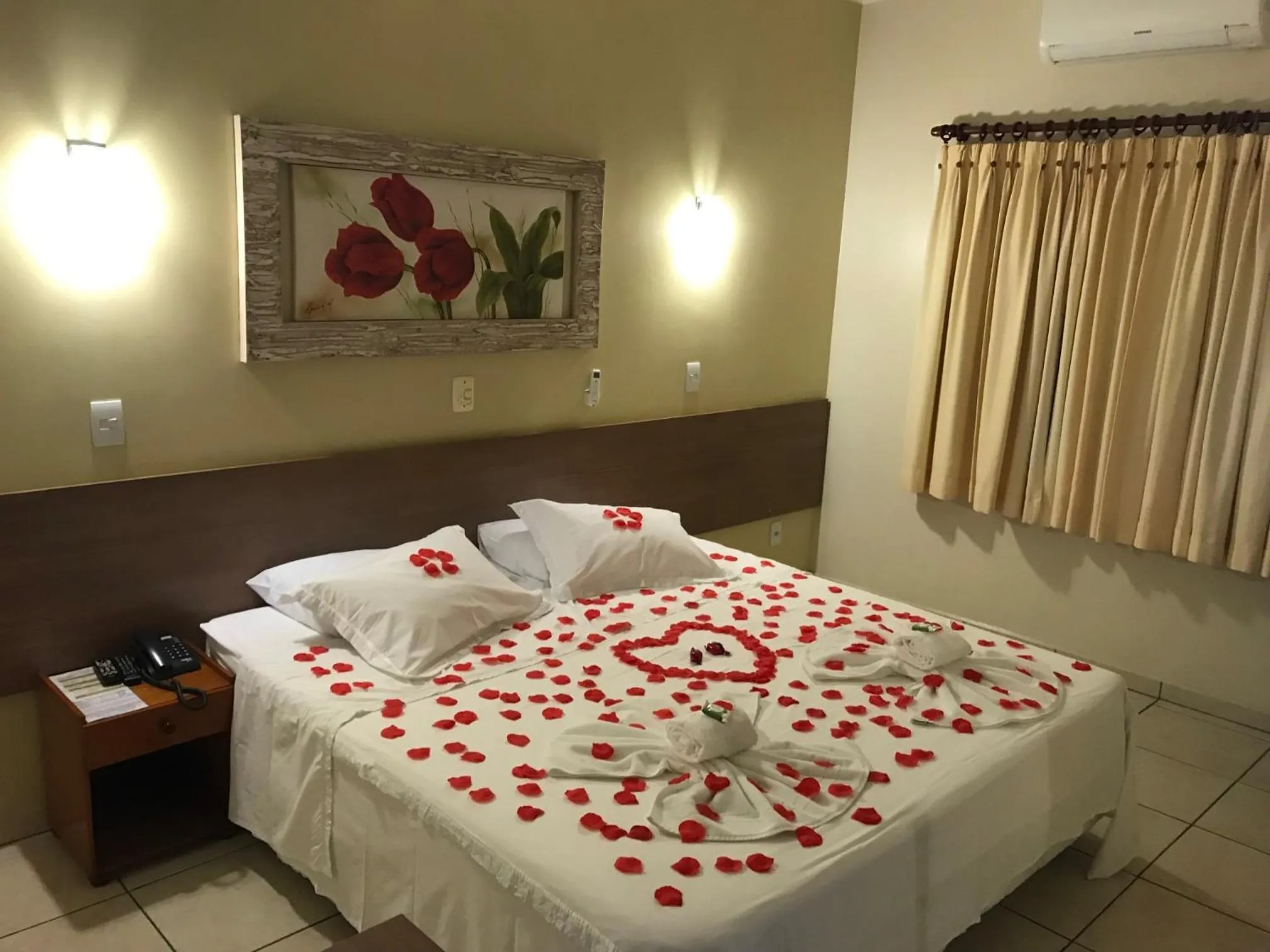 Bed in Hotel Boa Vista by Carlton