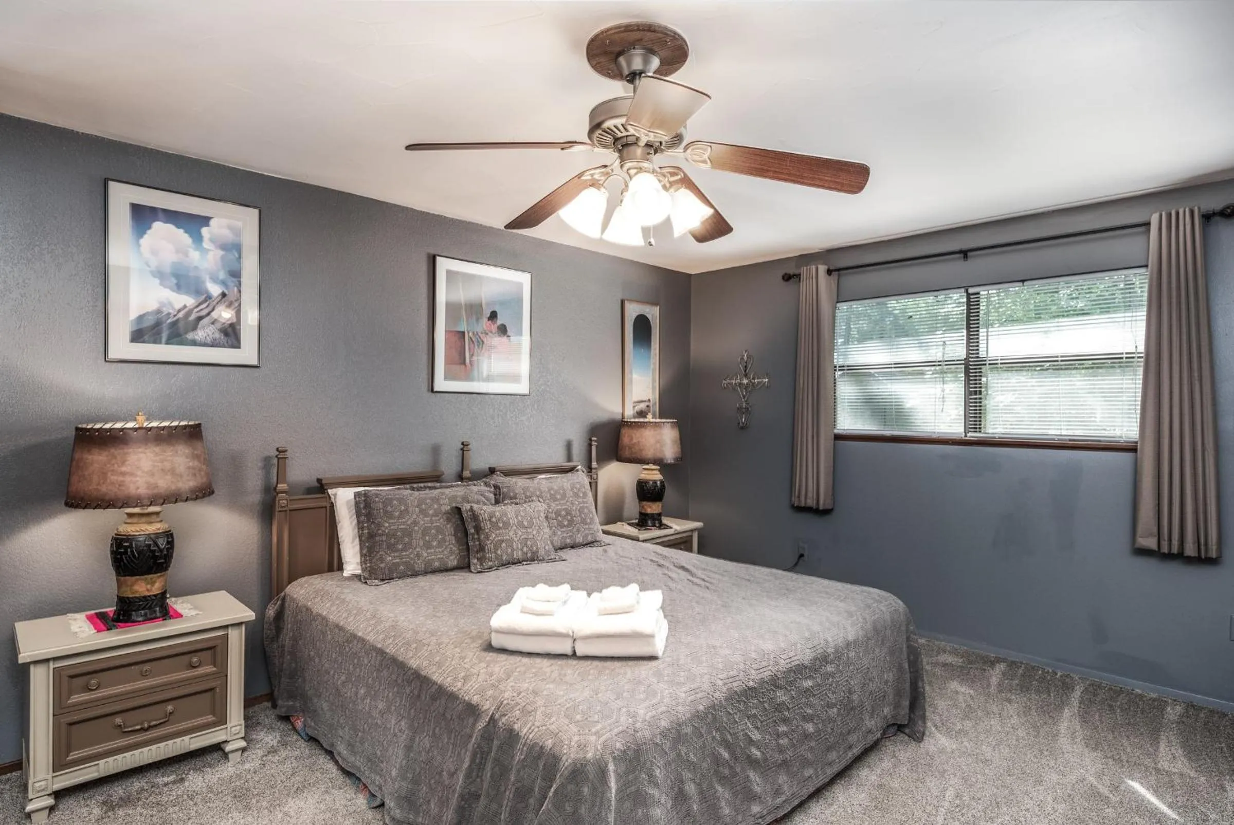 Property building, Bed in Tis Holiday Haus