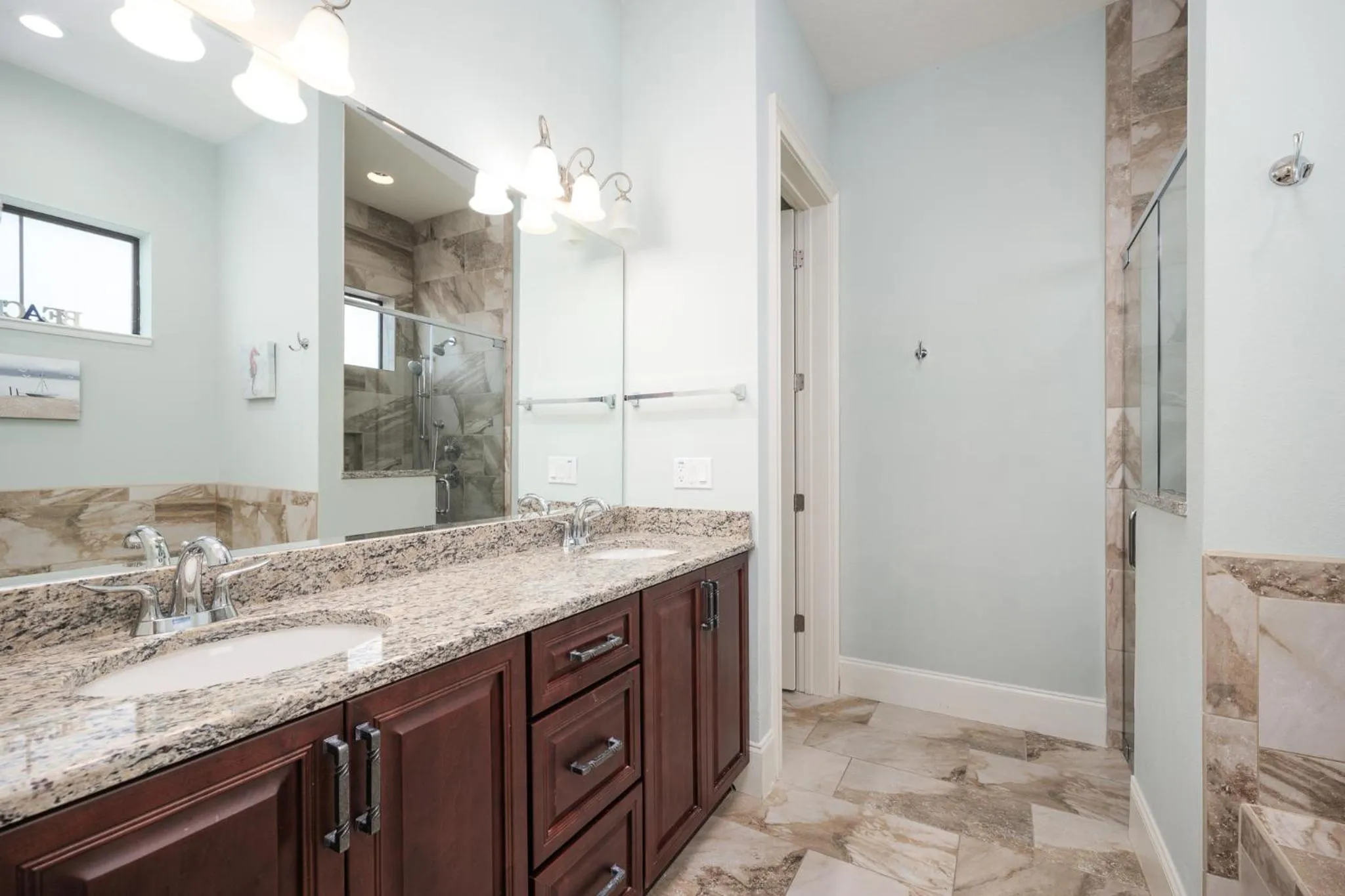 Kitchen or kitchenette in Cinnamon Beach Nautilus