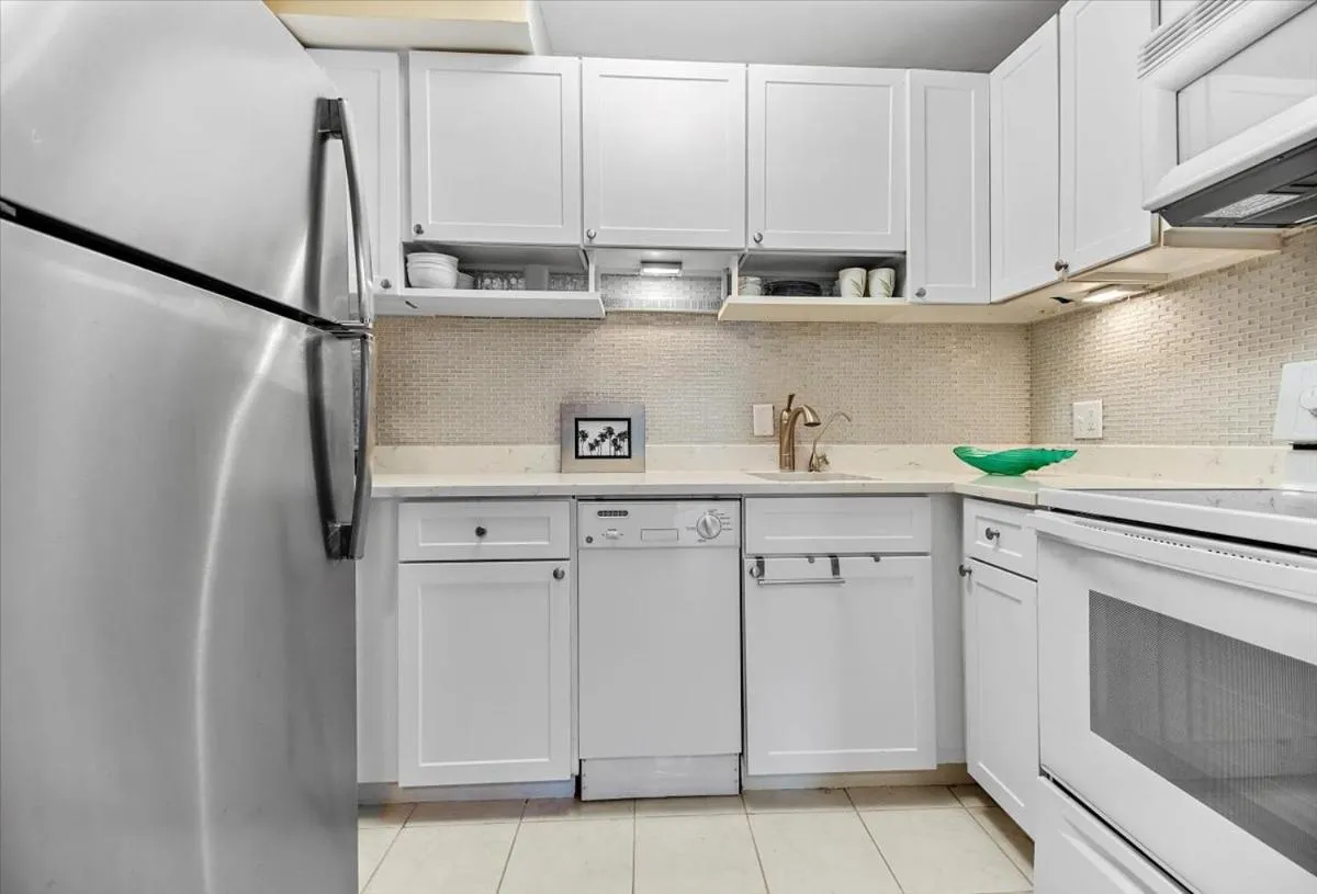 Kitchen or kitchenette in Village House 102