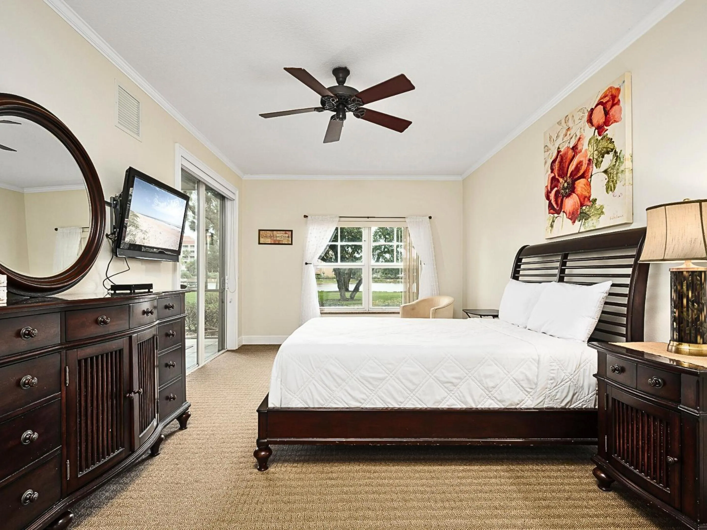 Bed in Palm Coast Resort 109