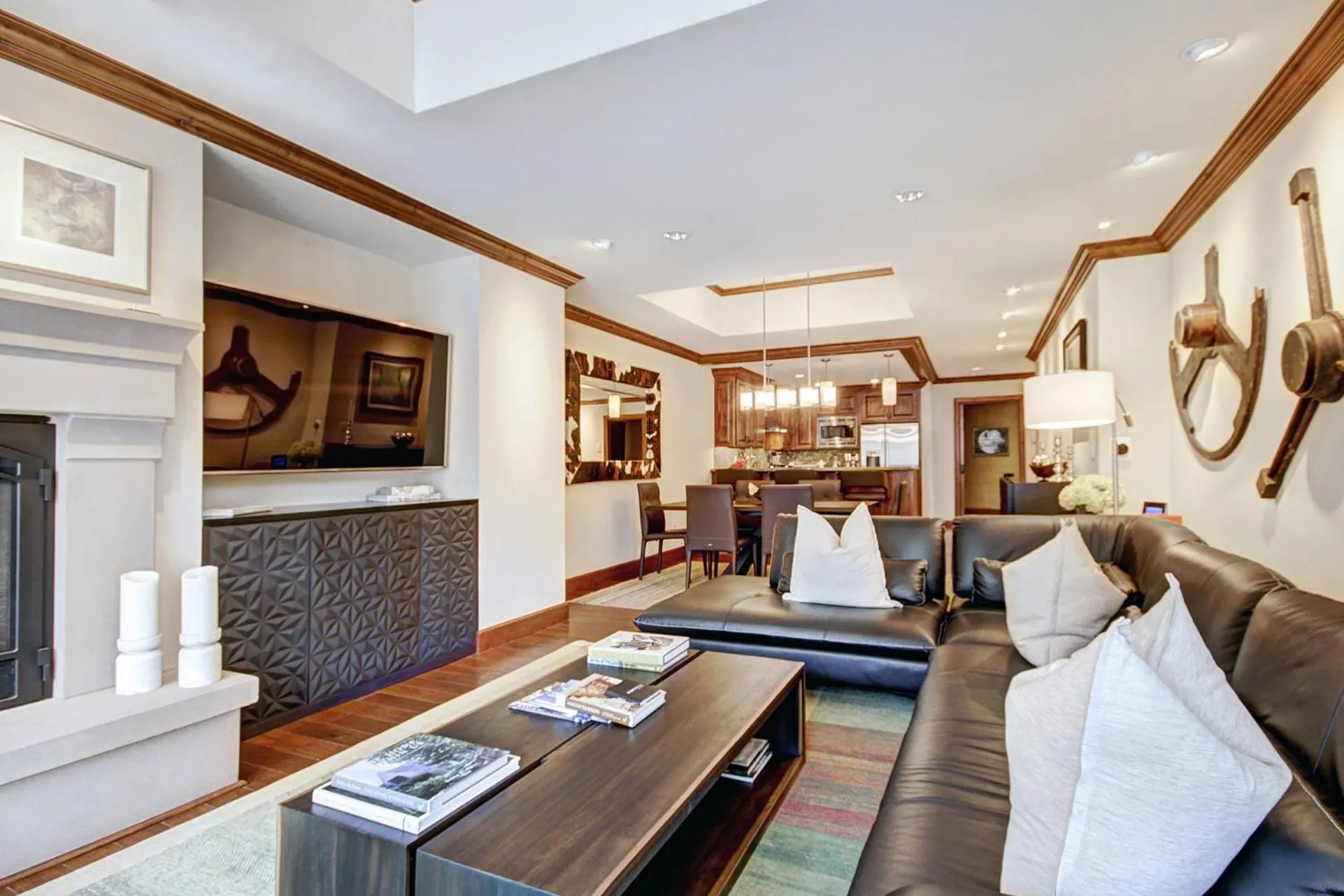 Living room in Legendary Lodging at the Ritz Carlton Residences Vail, A Vail Resorts Property