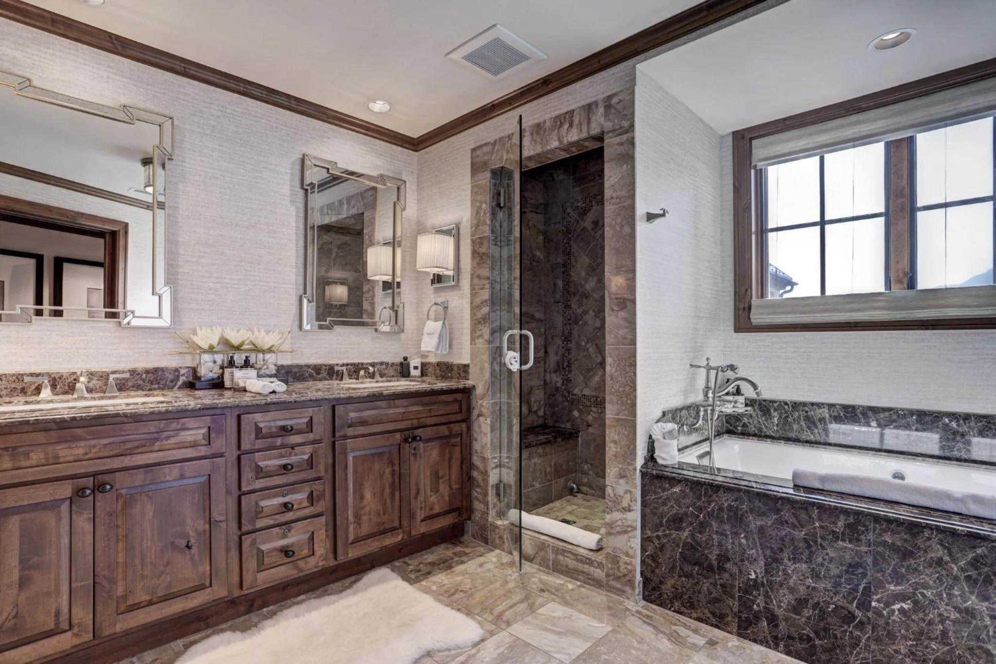 Bedroom in Legendary Lodging at the Ritz Carlton Residences Vail, A Vail Resorts Property