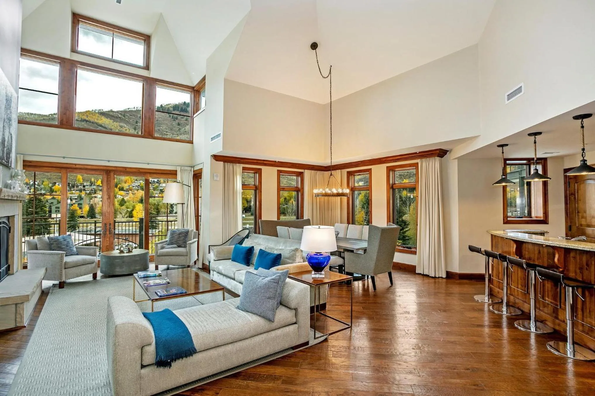 Living room in Legendary Lodging at the Ritz Carlton Residences Vail, A Vail Resorts Property