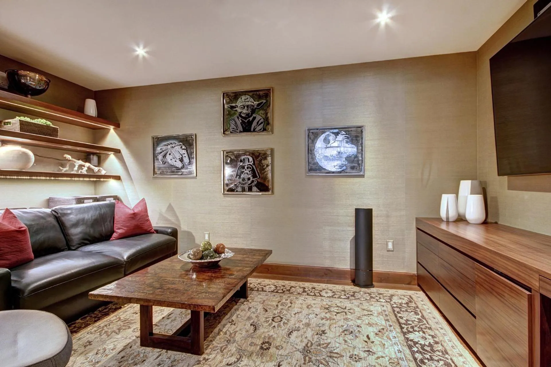 Seating area in Legendary Lodging at the Ritz Carlton Residences Vail, A Vail Resorts Property