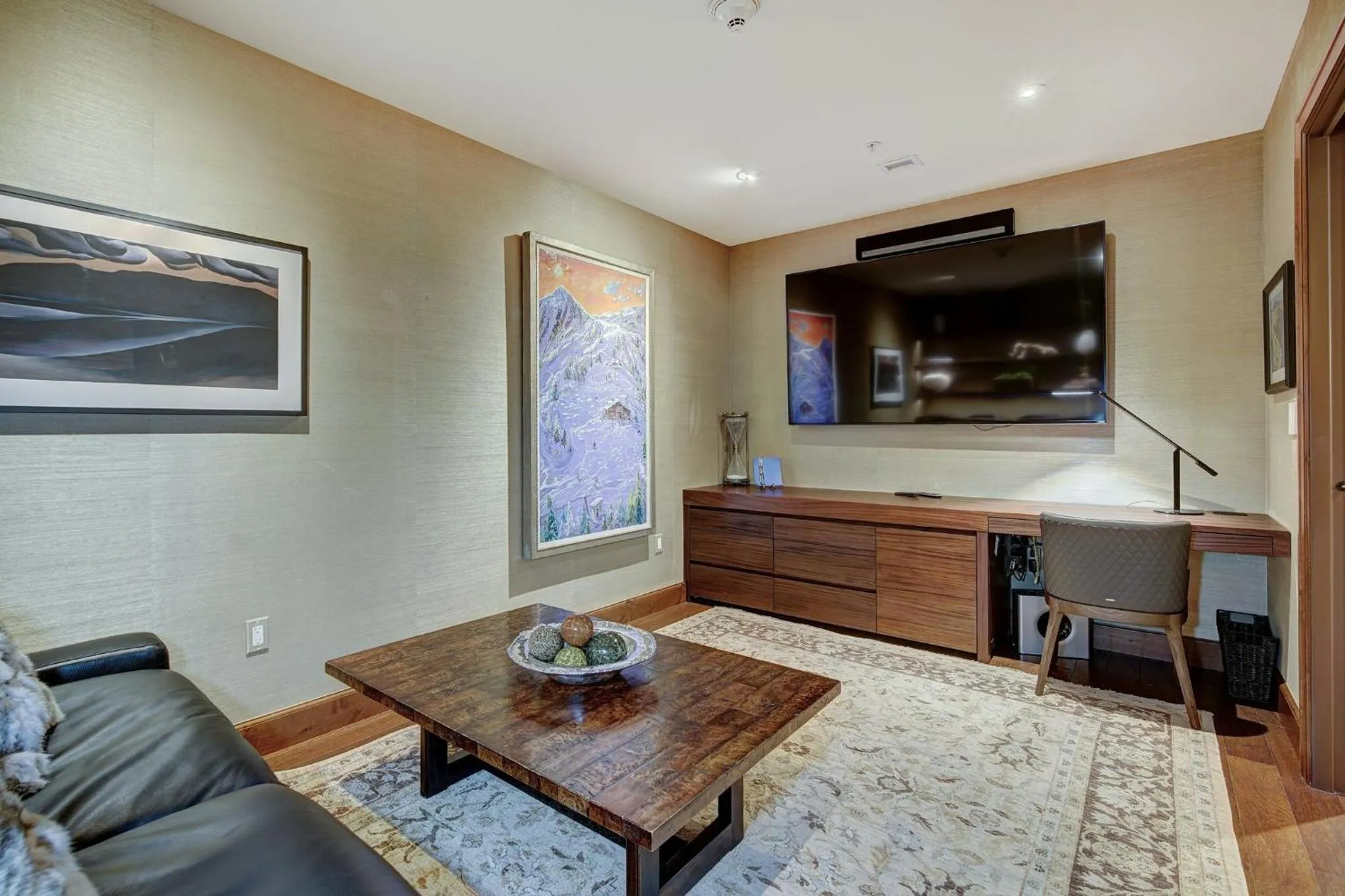 Living room in Legendary Lodging at the Ritz Carlton Residences Vail, A Vail Resorts Property