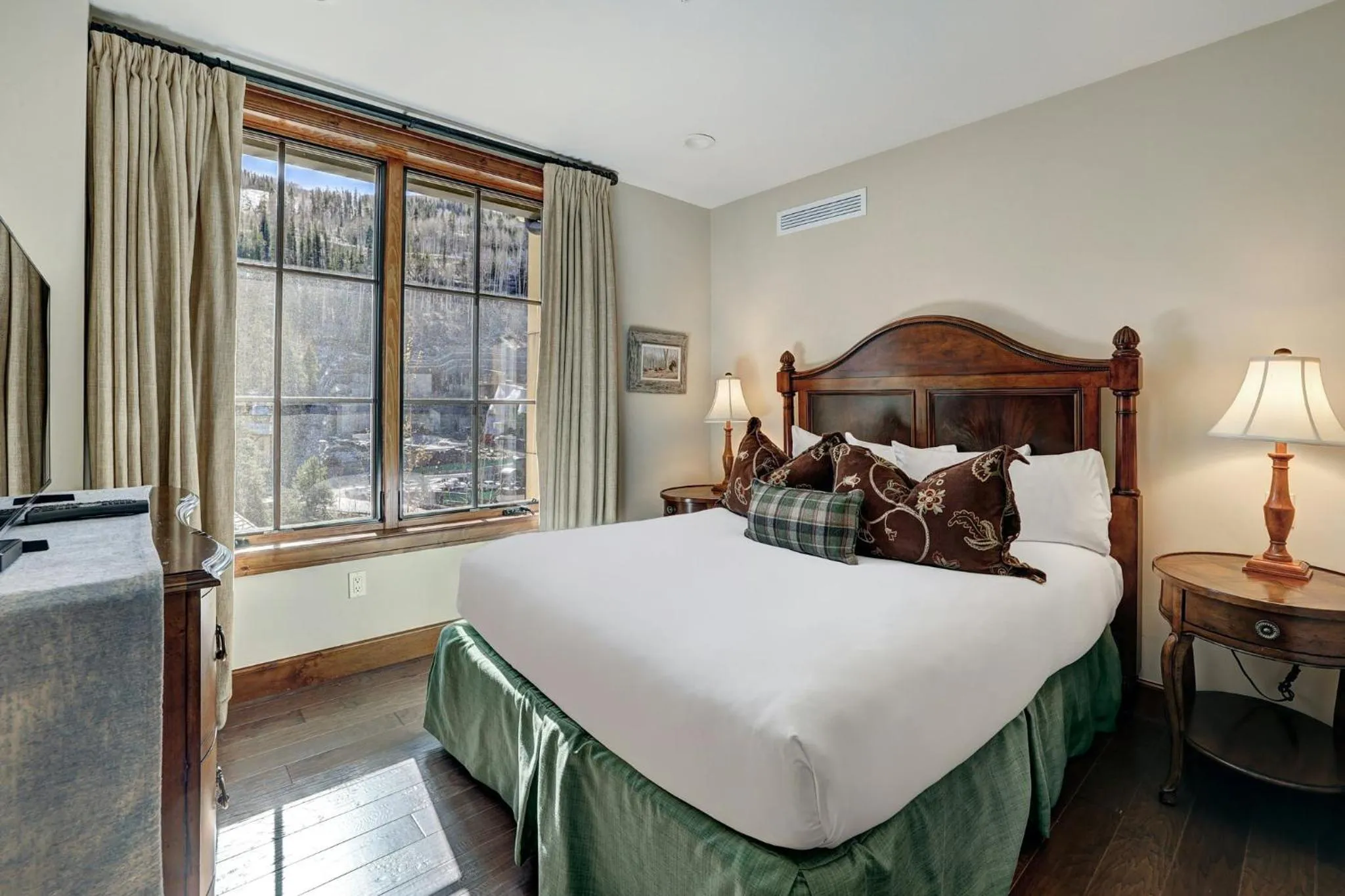 Bedroom, Bed in Legendary Lodging at the Ritz Carlton Residences Vail, A Vail Resorts Property