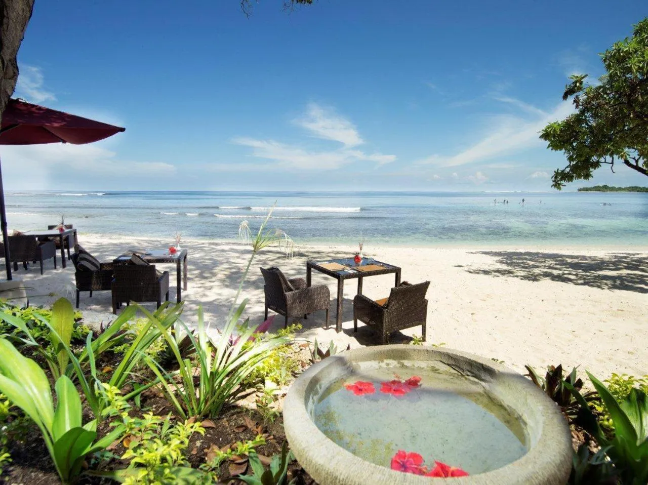 Day in Eratap Beach Resort