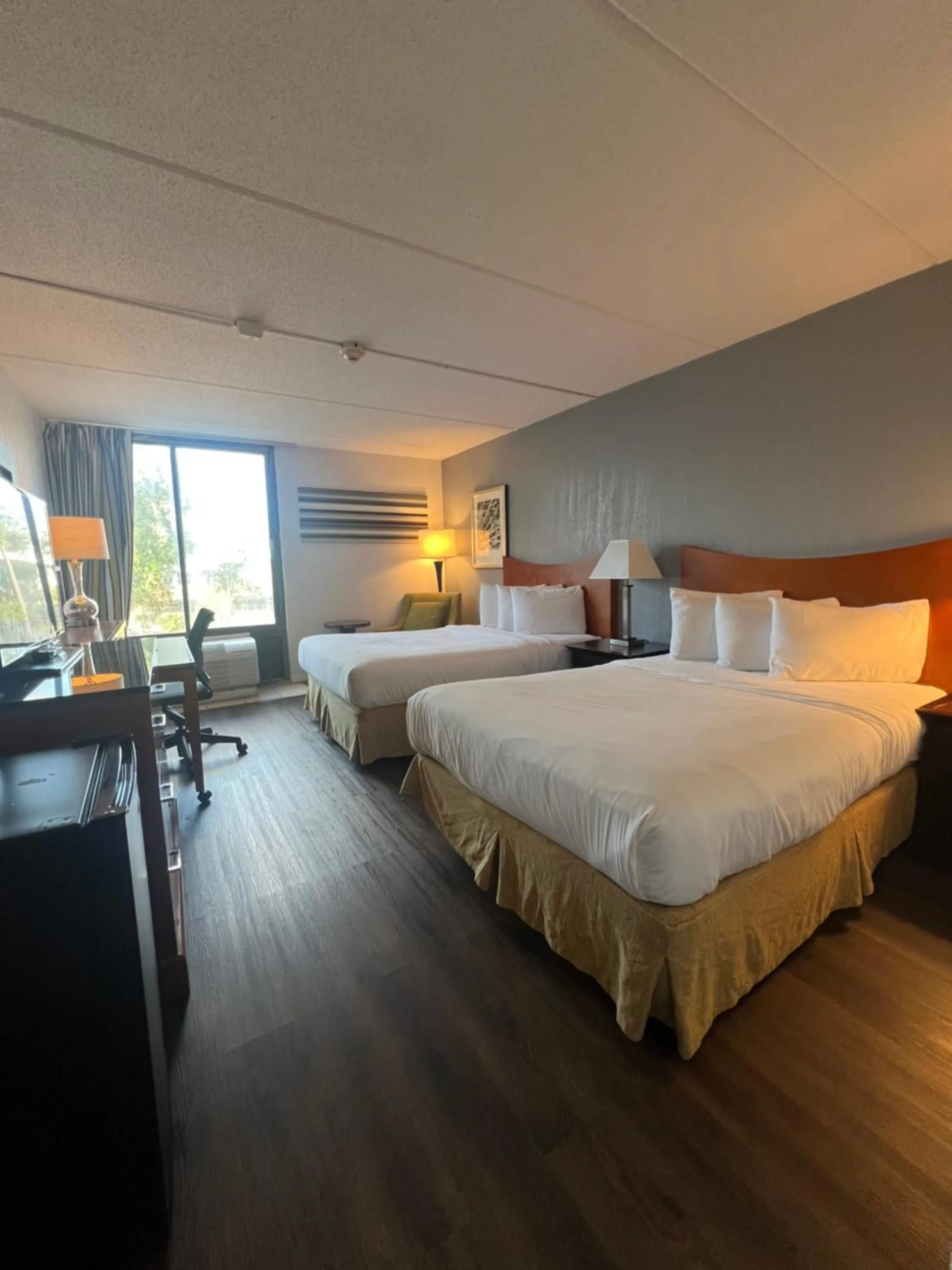 Bedroom, Bed in The Grand Hotel Spindletop