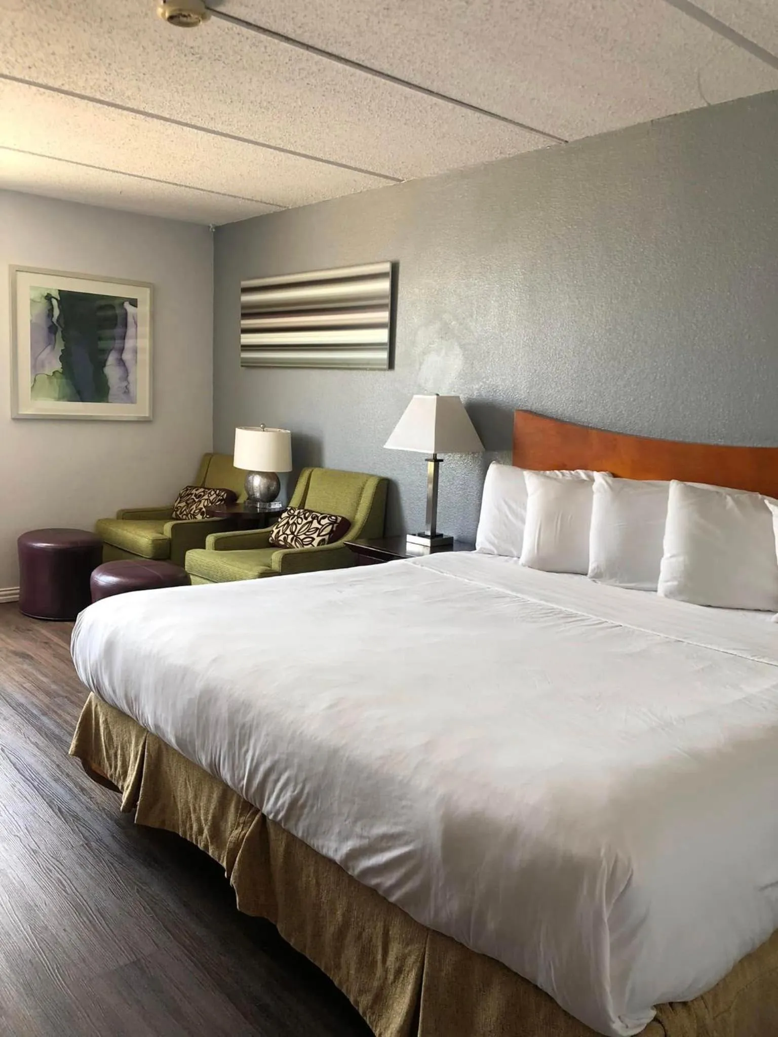 Bed in The Grand Hotel Spindletop