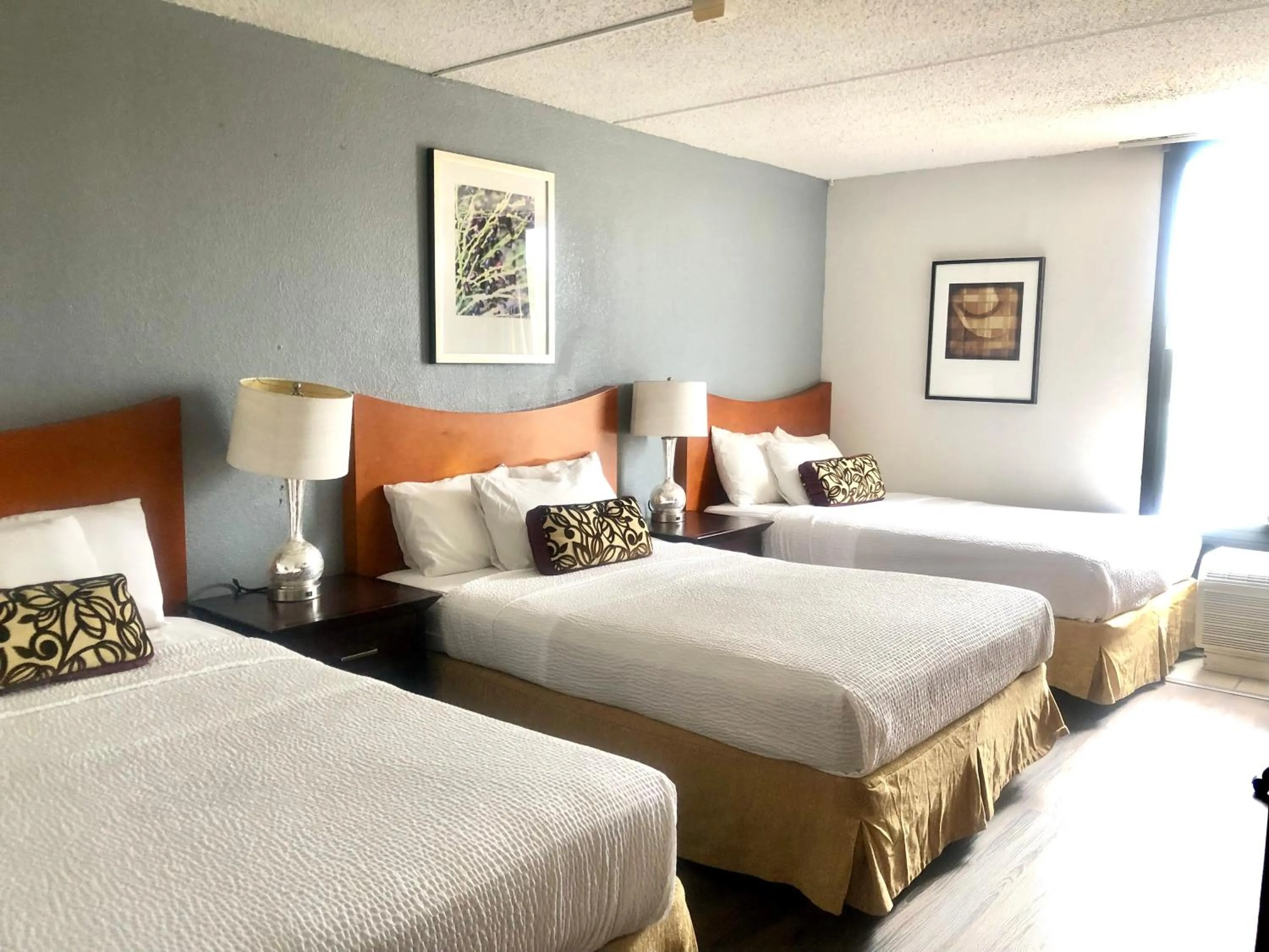 Bedroom, Bed in The Grand Hotel Spindletop