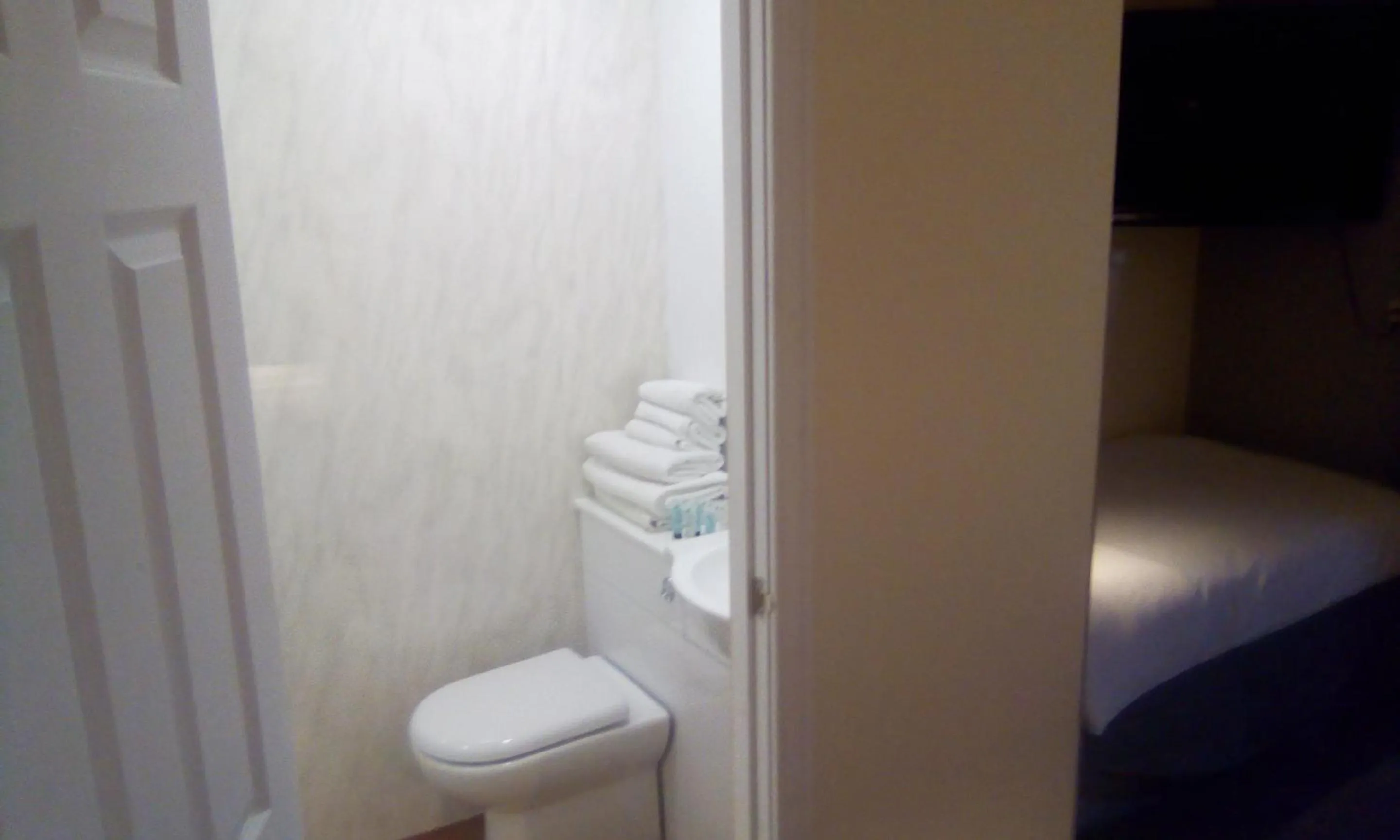 Toilet in The Townhouse Self Catering