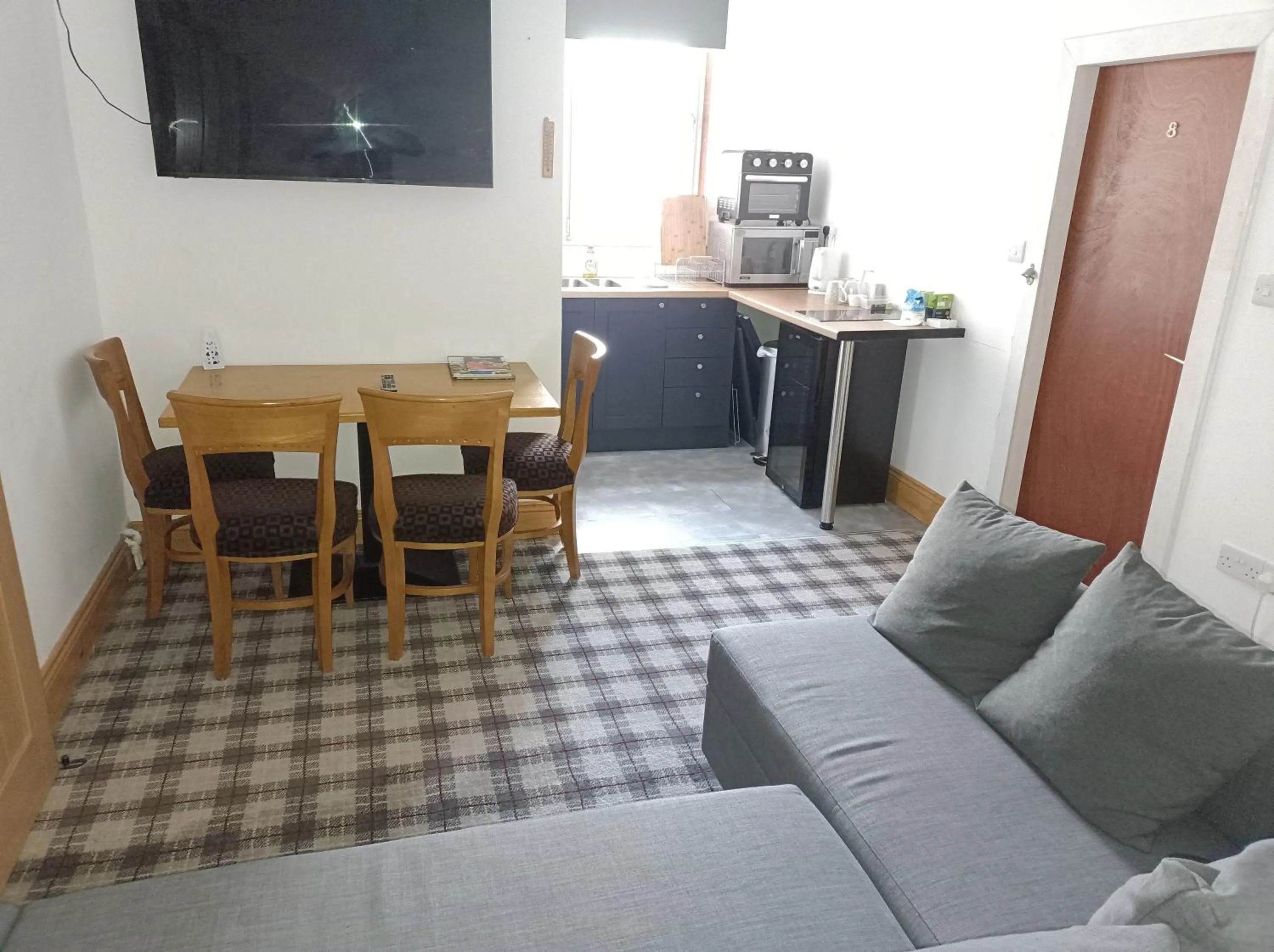 Kitchen or kitchenette in The Townhouse Self Catering