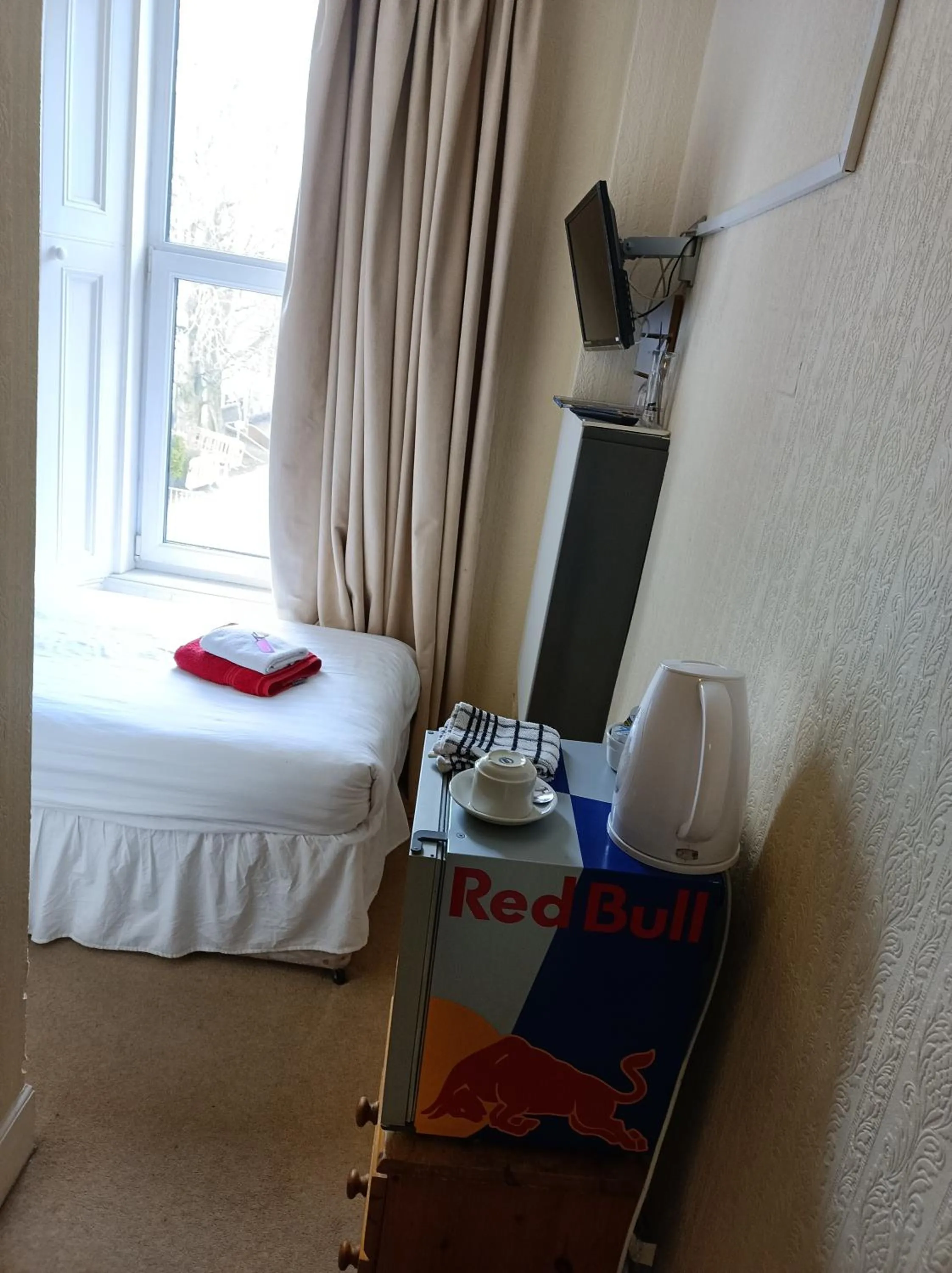 Bed in The Townhouse Self Catering