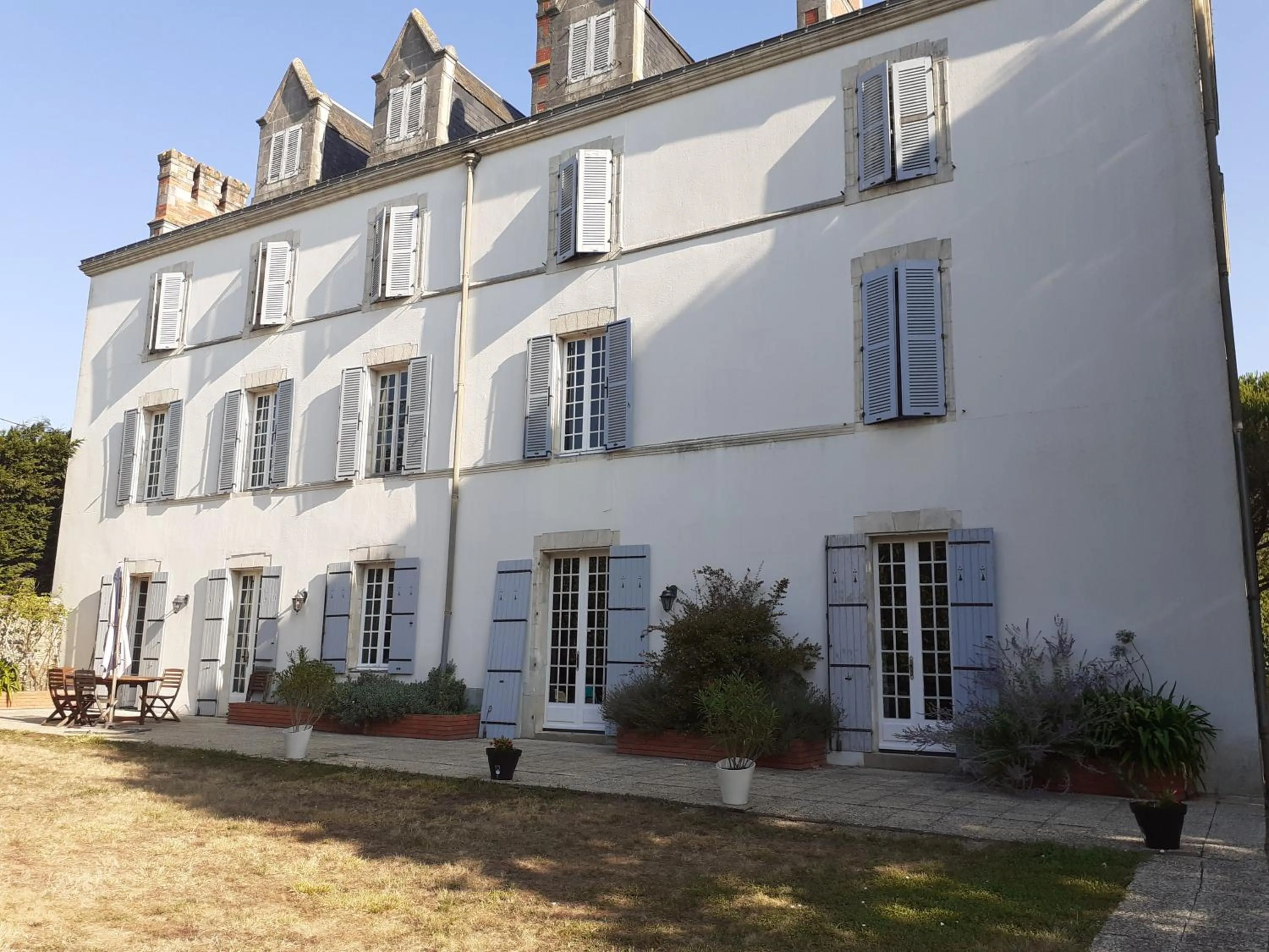 Property building in Château des Bretonnières sur vie - Maison d'hôtes et gîte 4 personnes