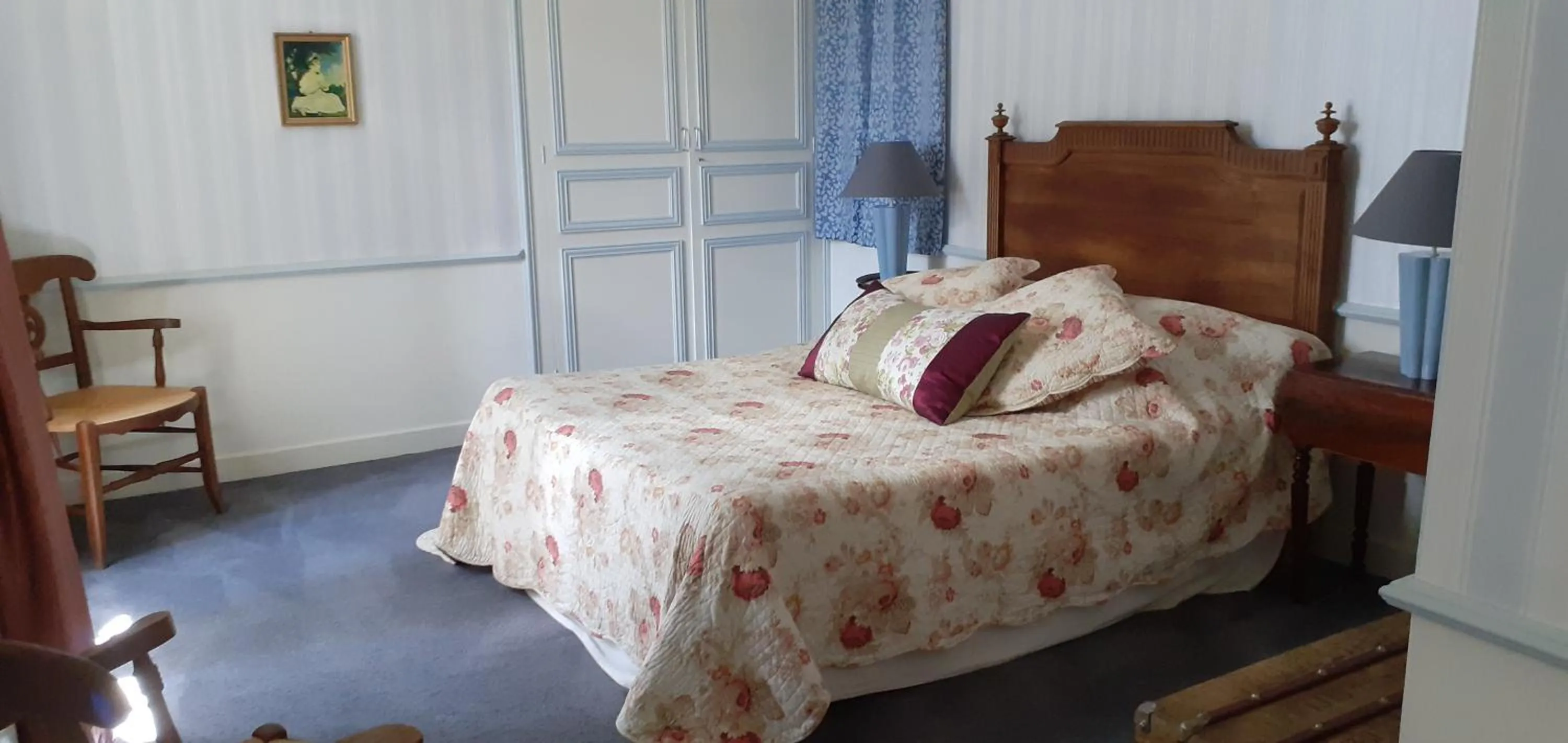 Bedroom, Bed in Château des Bretonnières sur vie - Maison d'hôtes et gîte 4 personnes