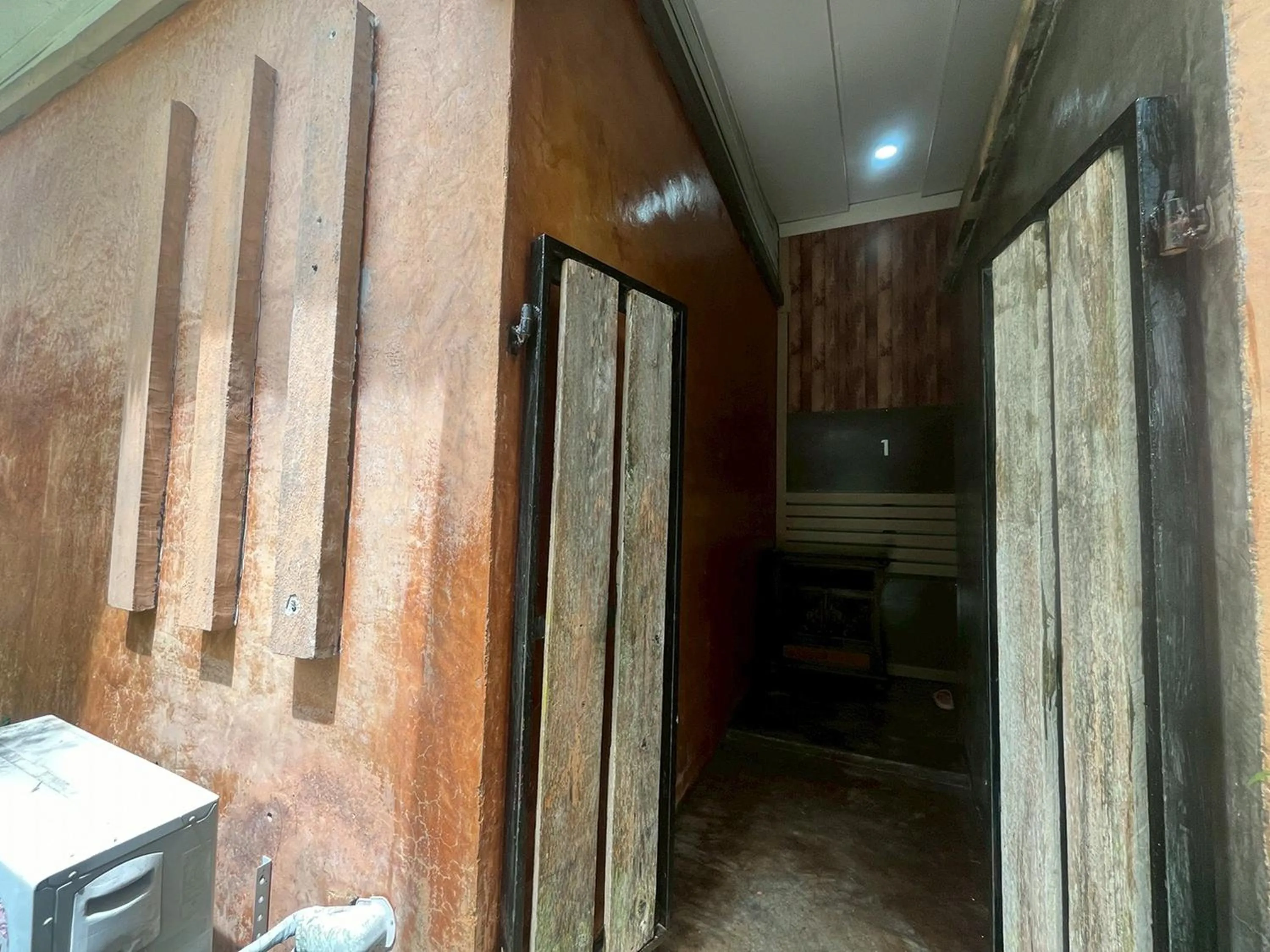 wardrobe in Saikaew Resort