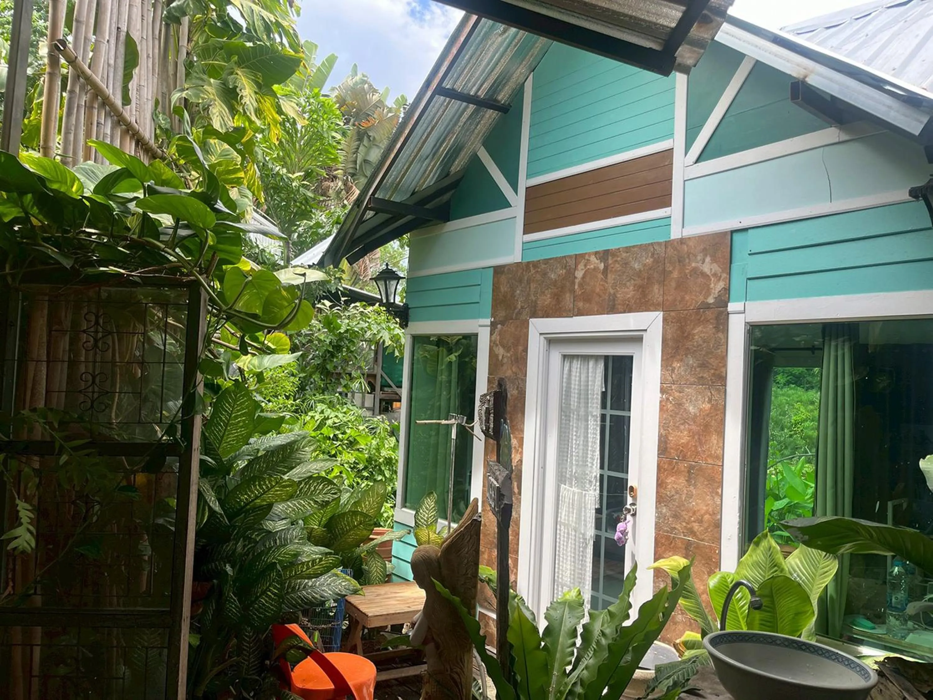 Property building in Saikaew Resort