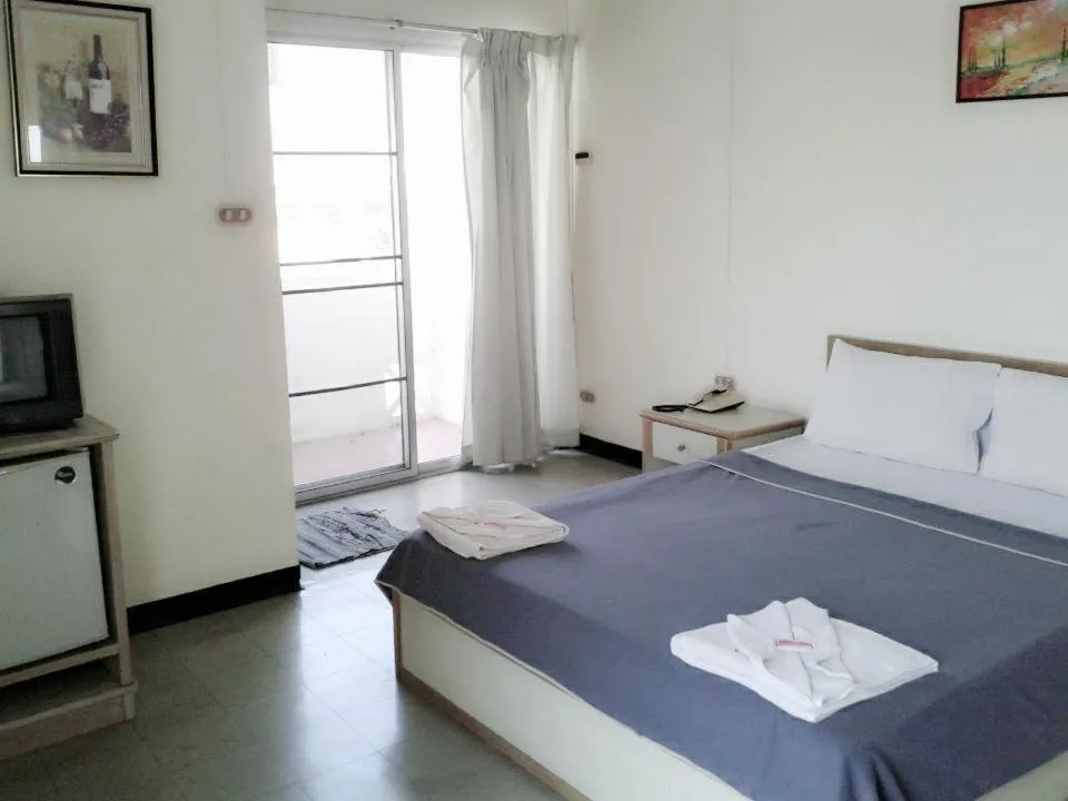 Bed in M In Korat Service Apartment