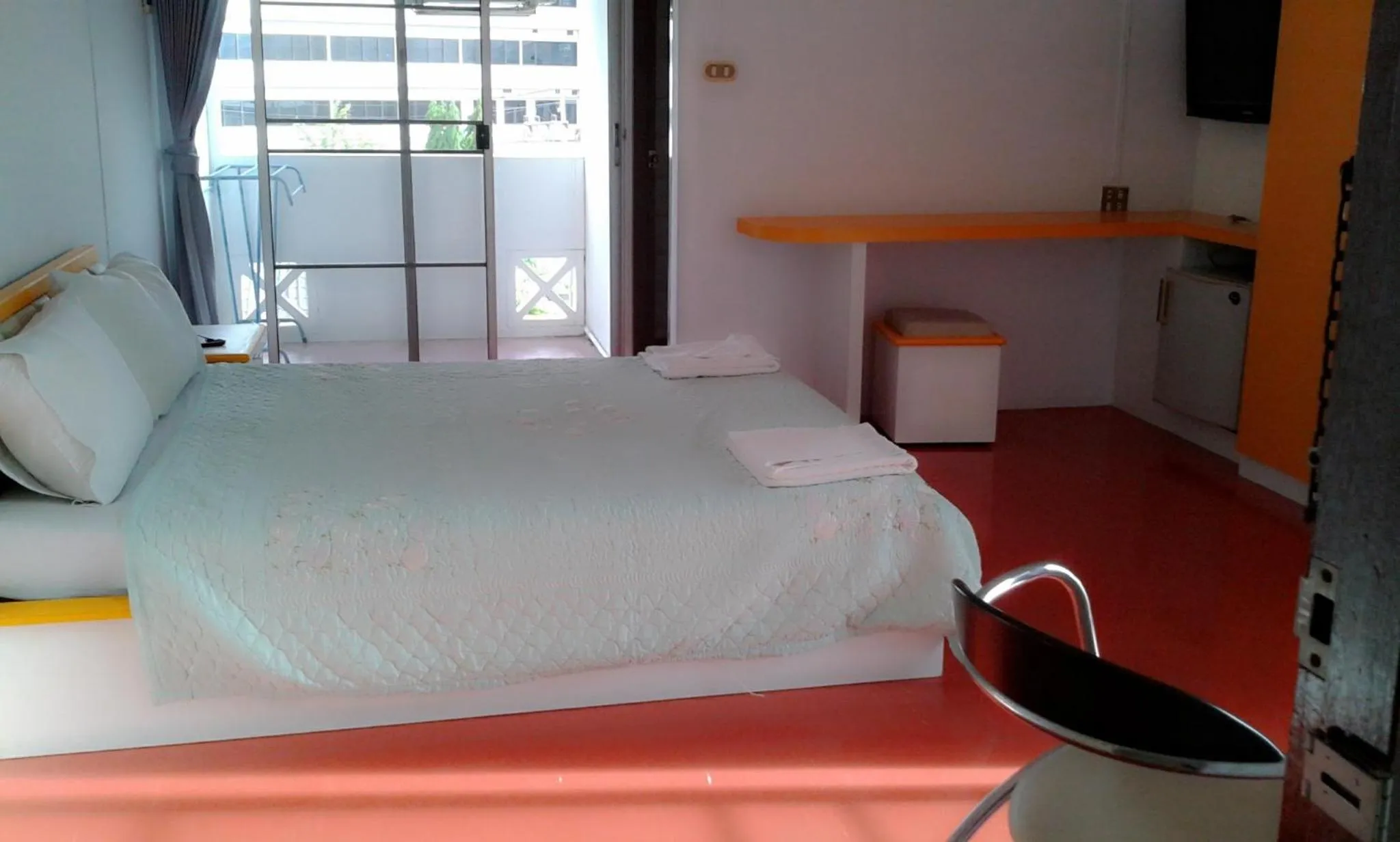 Bed in M In Korat Service Apartment