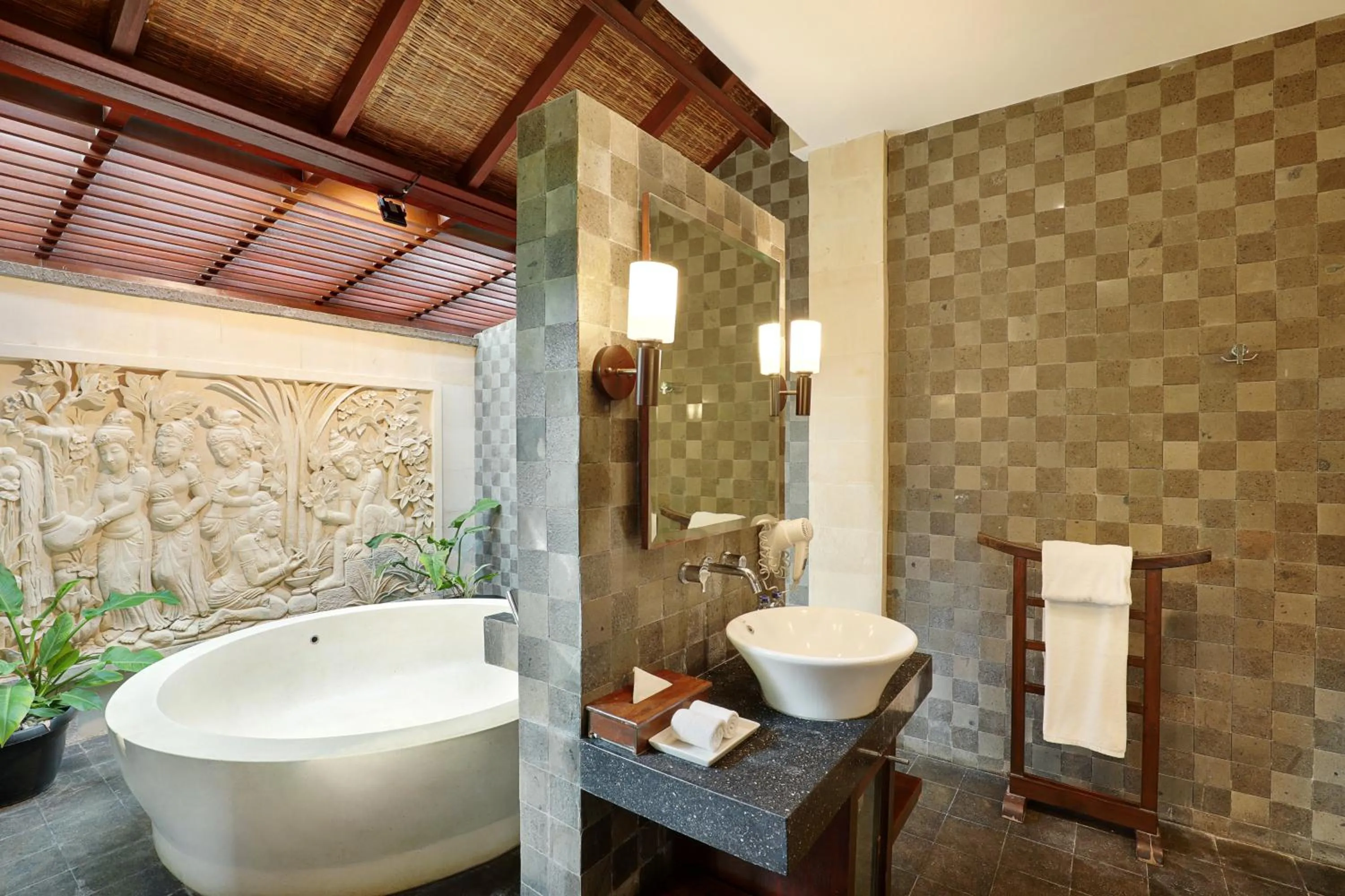 Shower in Gending Kedis Luxury Villas & Spa Estate