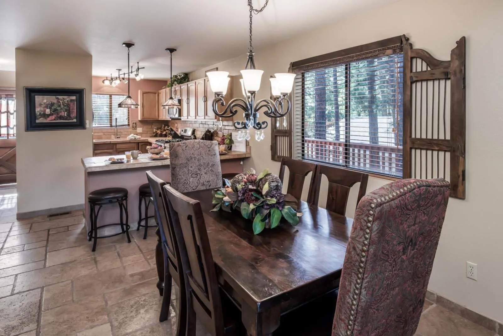 Property building in Sierras Grace