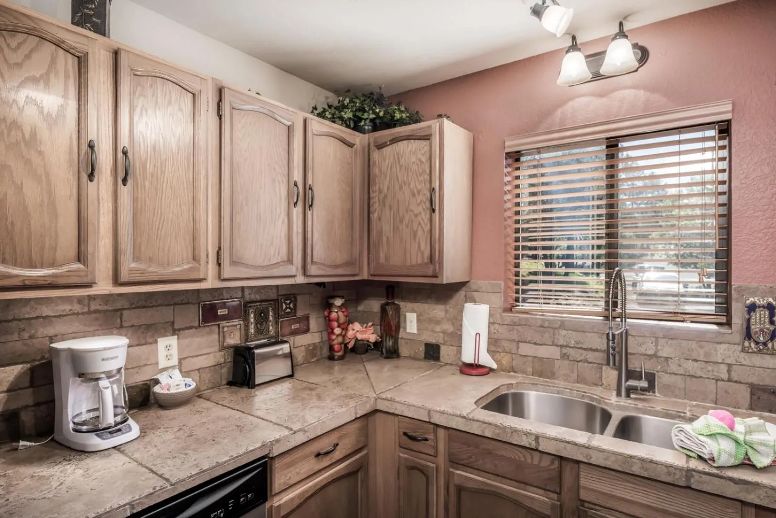 Kitchen or kitchenette in Sierras Grace