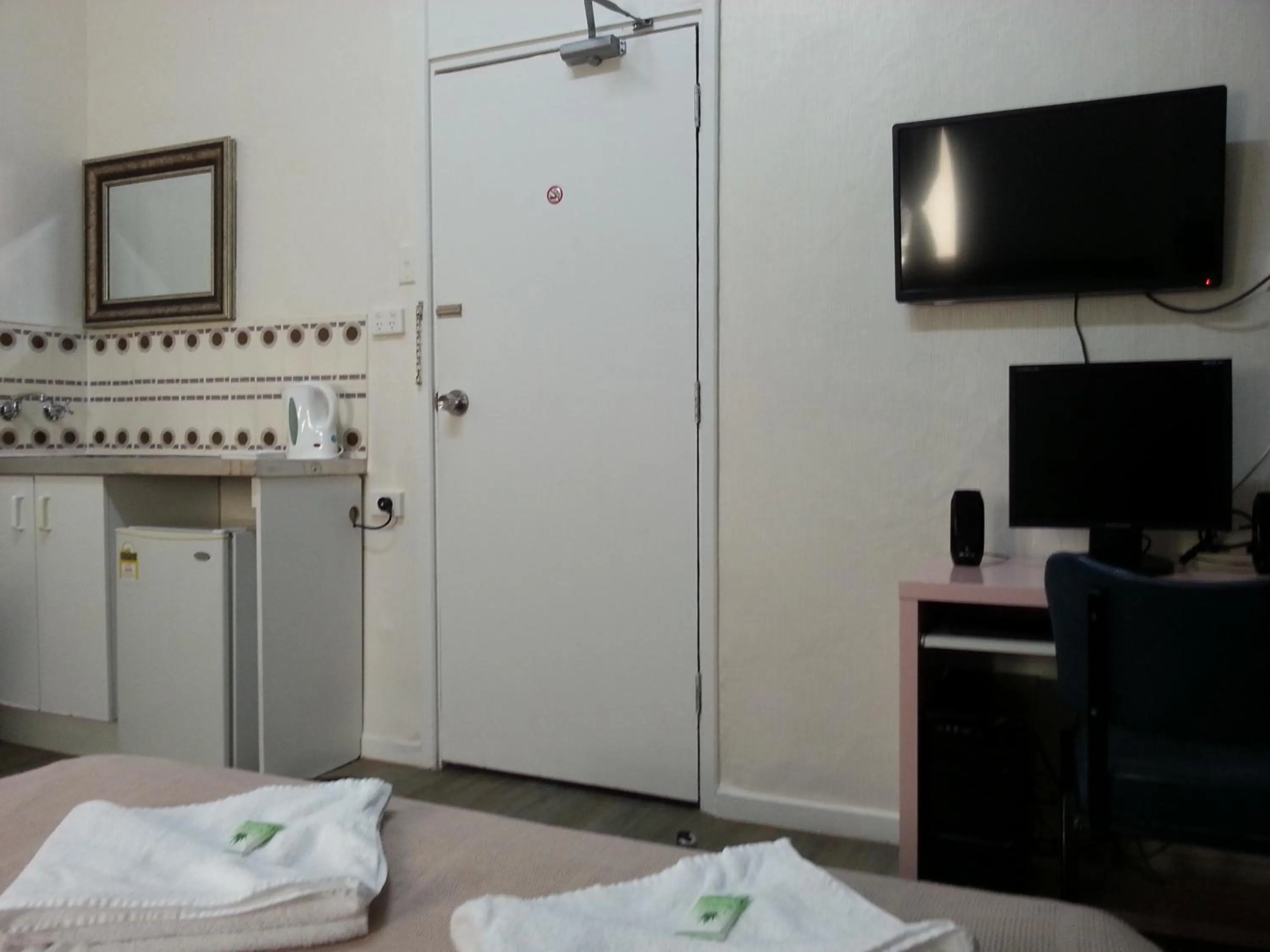 Photo of the whole room, Bed in Central Private Hotel