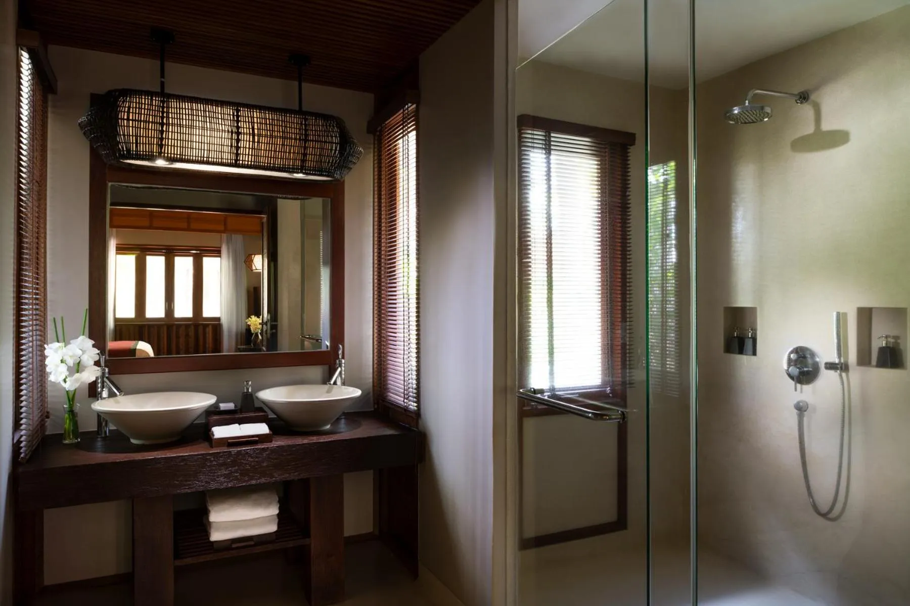 Bathroom in Anantara Rasananda Koh Phangan Villas