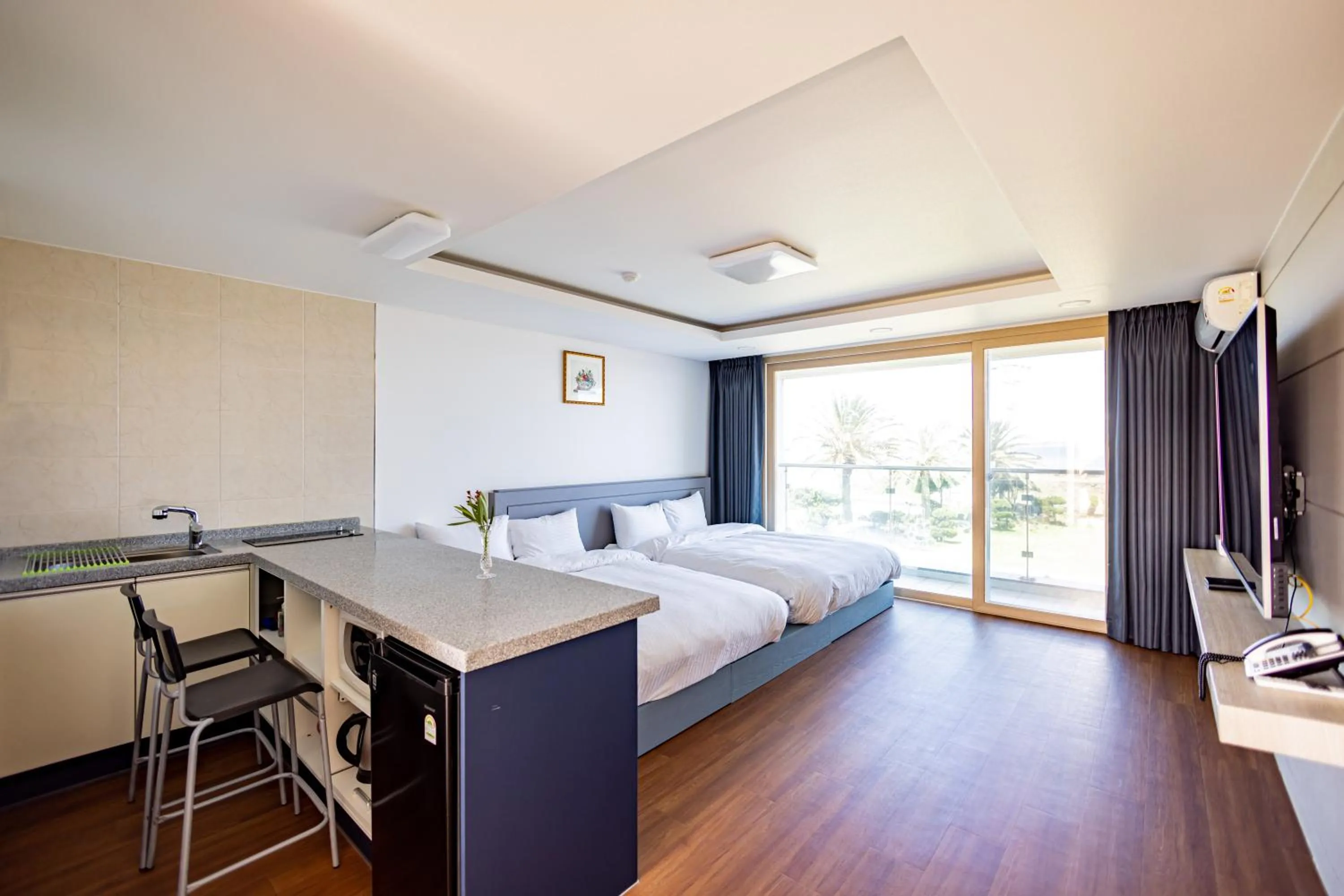 Bed in Jeju Arumdaun Resort