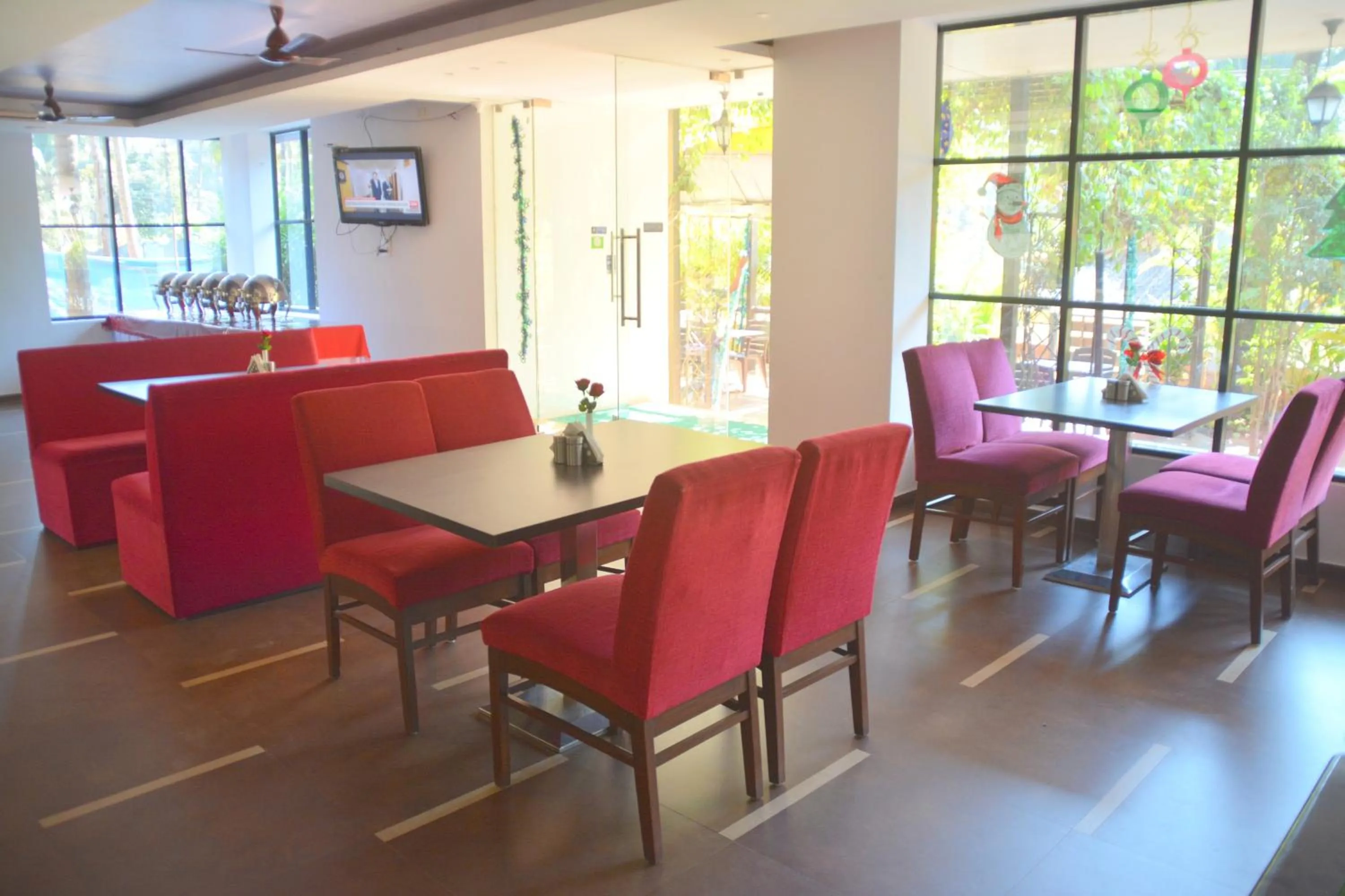 Restaurant/places to eat in The Tubki Resort