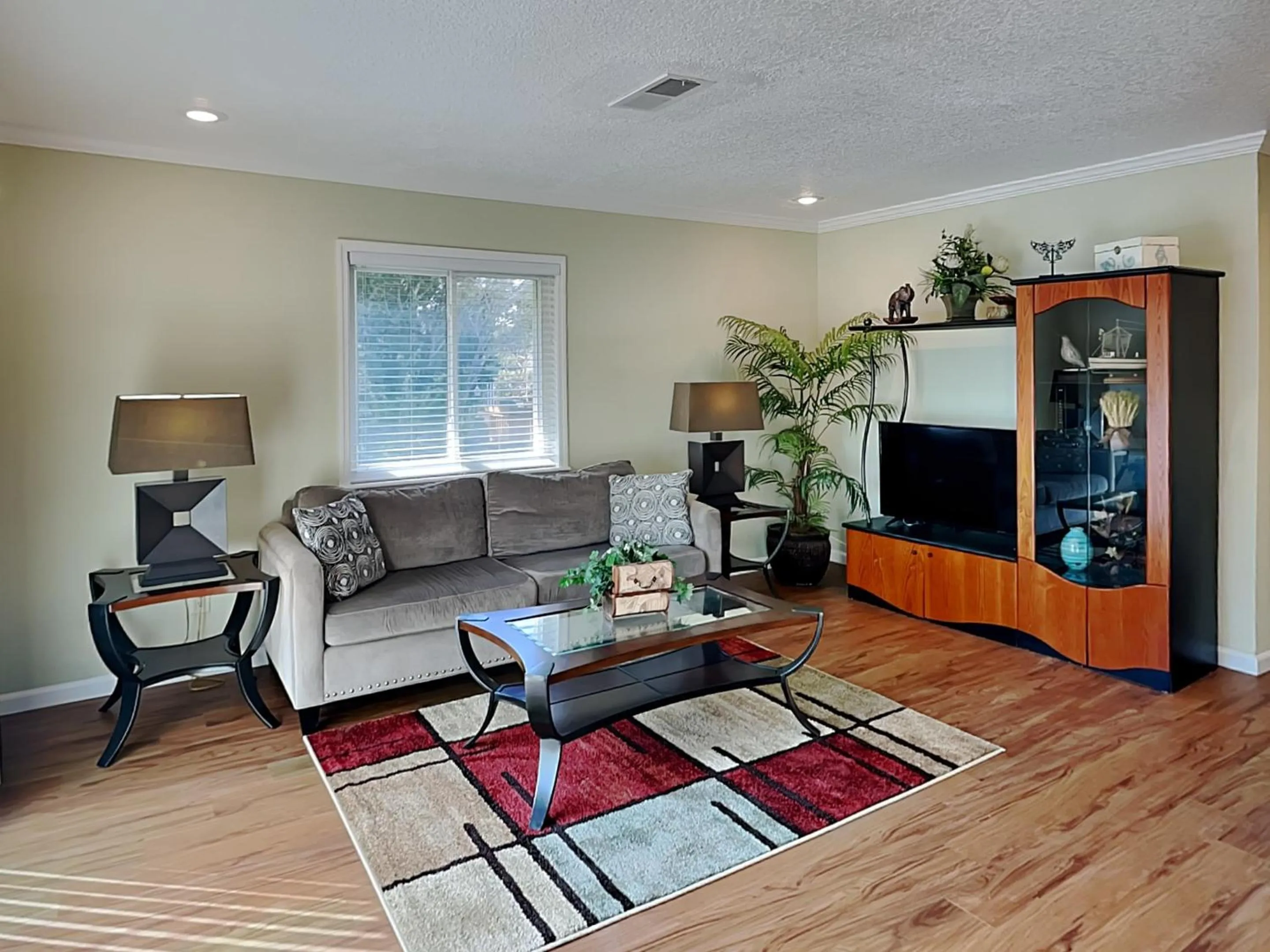 Property building in Sea Urchin 39