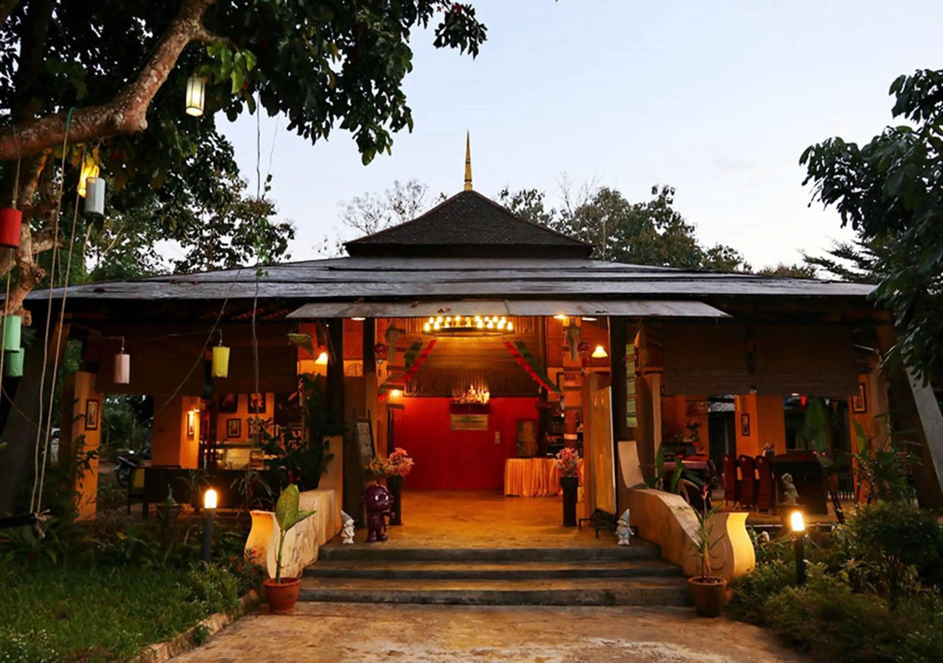 Facade/entrance in Aurora Resort Chiangdao