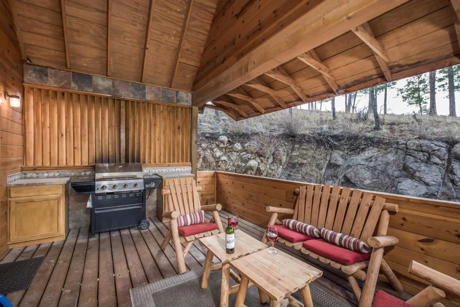 Property building in Aurora Montealis