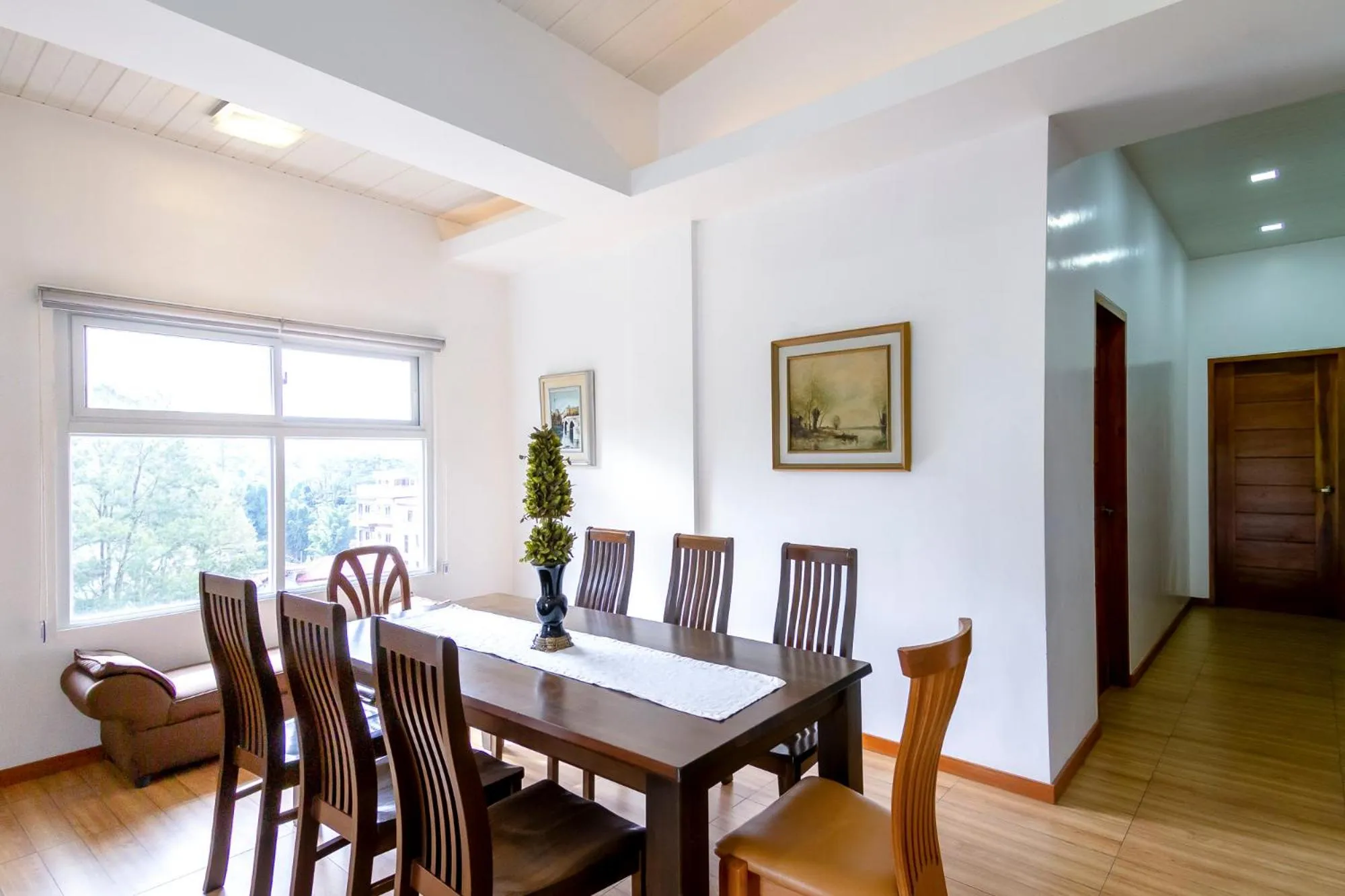 Dining area in RiCio Haus