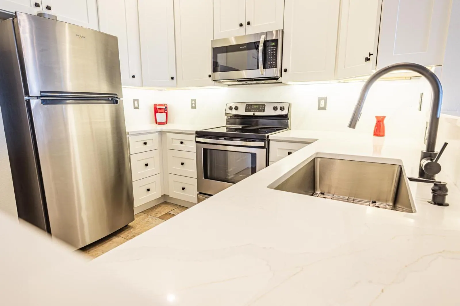 Kitchen or kitchenette in 933 Cinnamon Beach