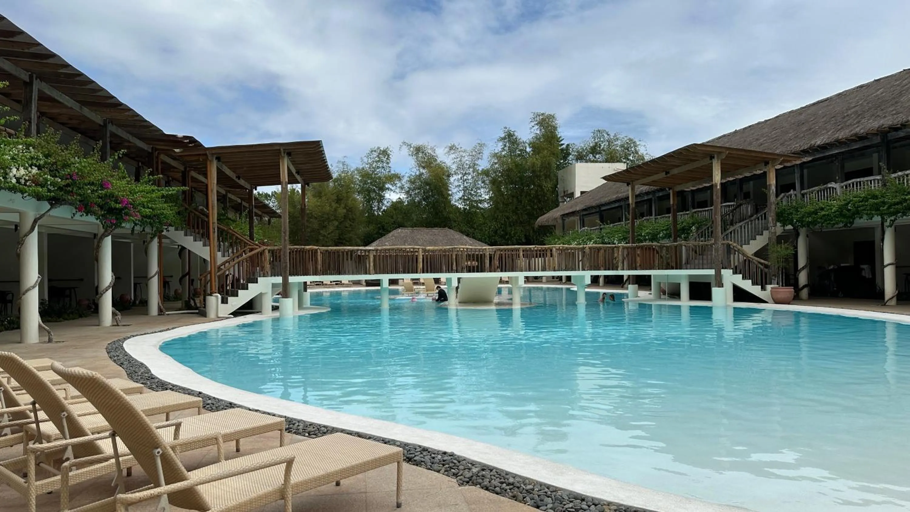 Swimming pool in Bluewater Panglao Beach Resort