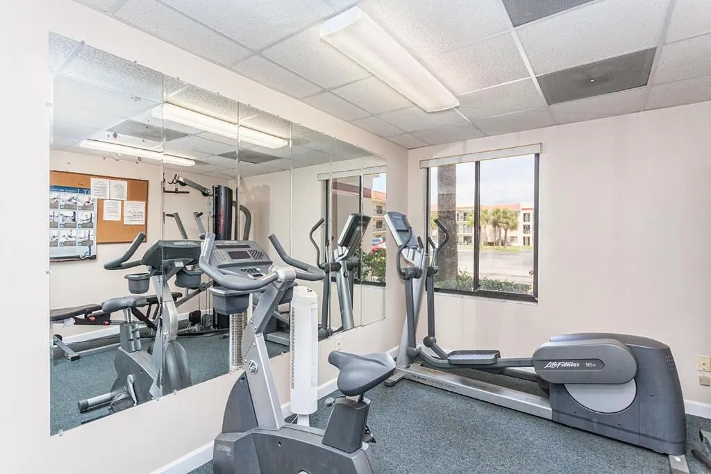 Property building in Ocean Village Club N14