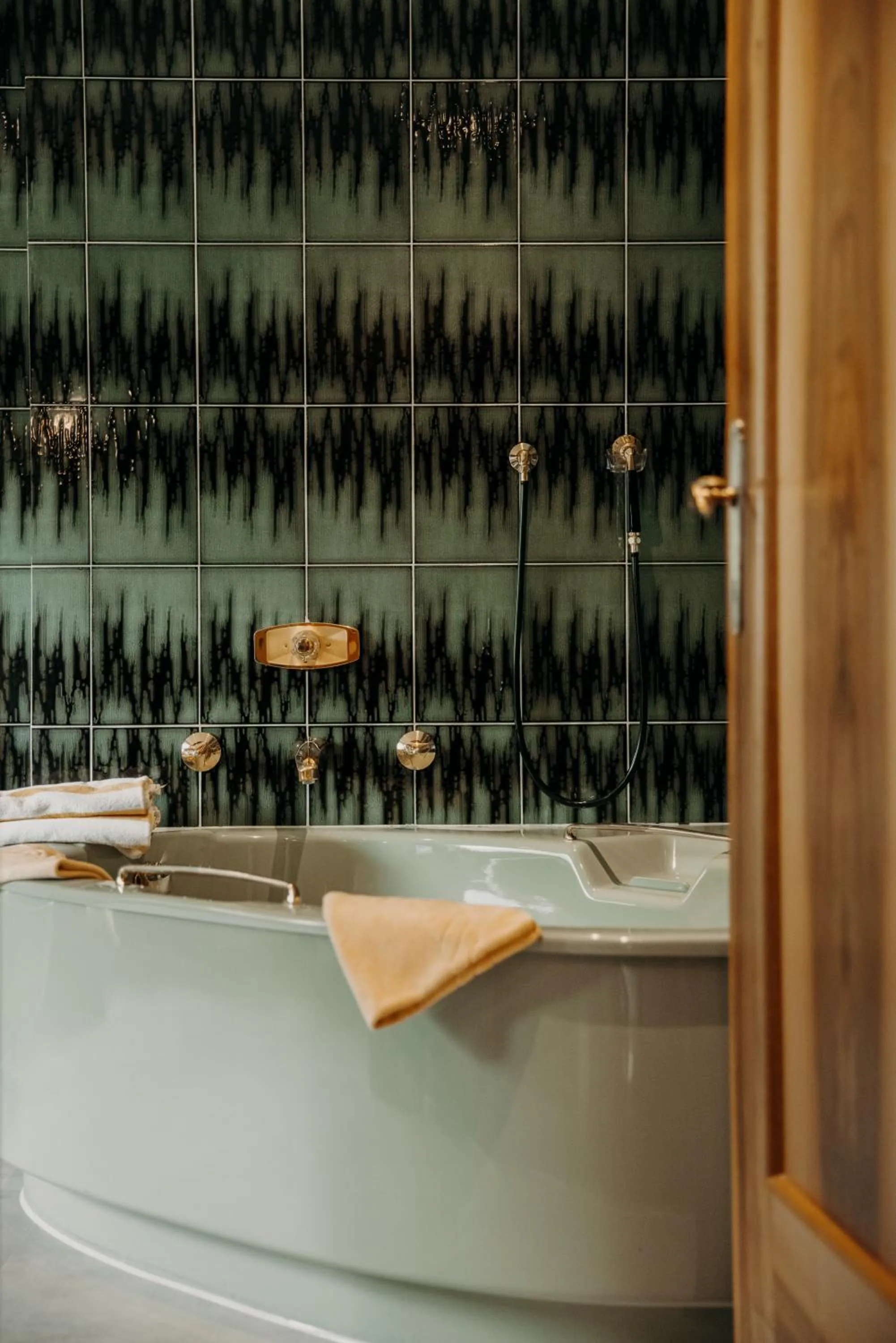 Bathroom in Lerchs Landhotel