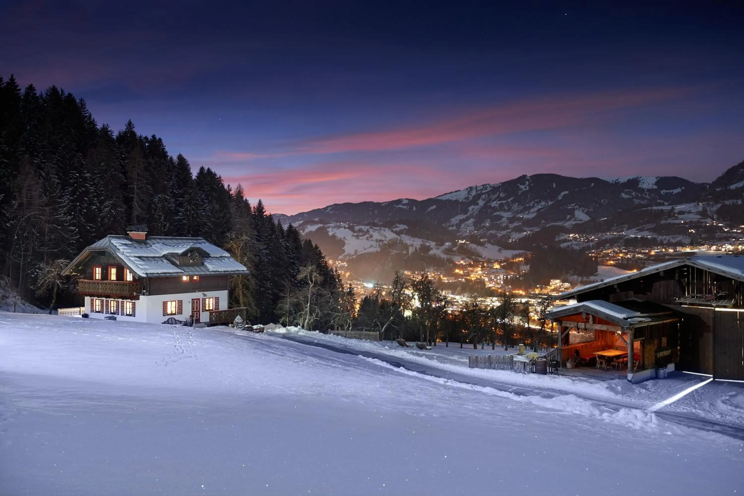 Property building in Lerchs Landhotel