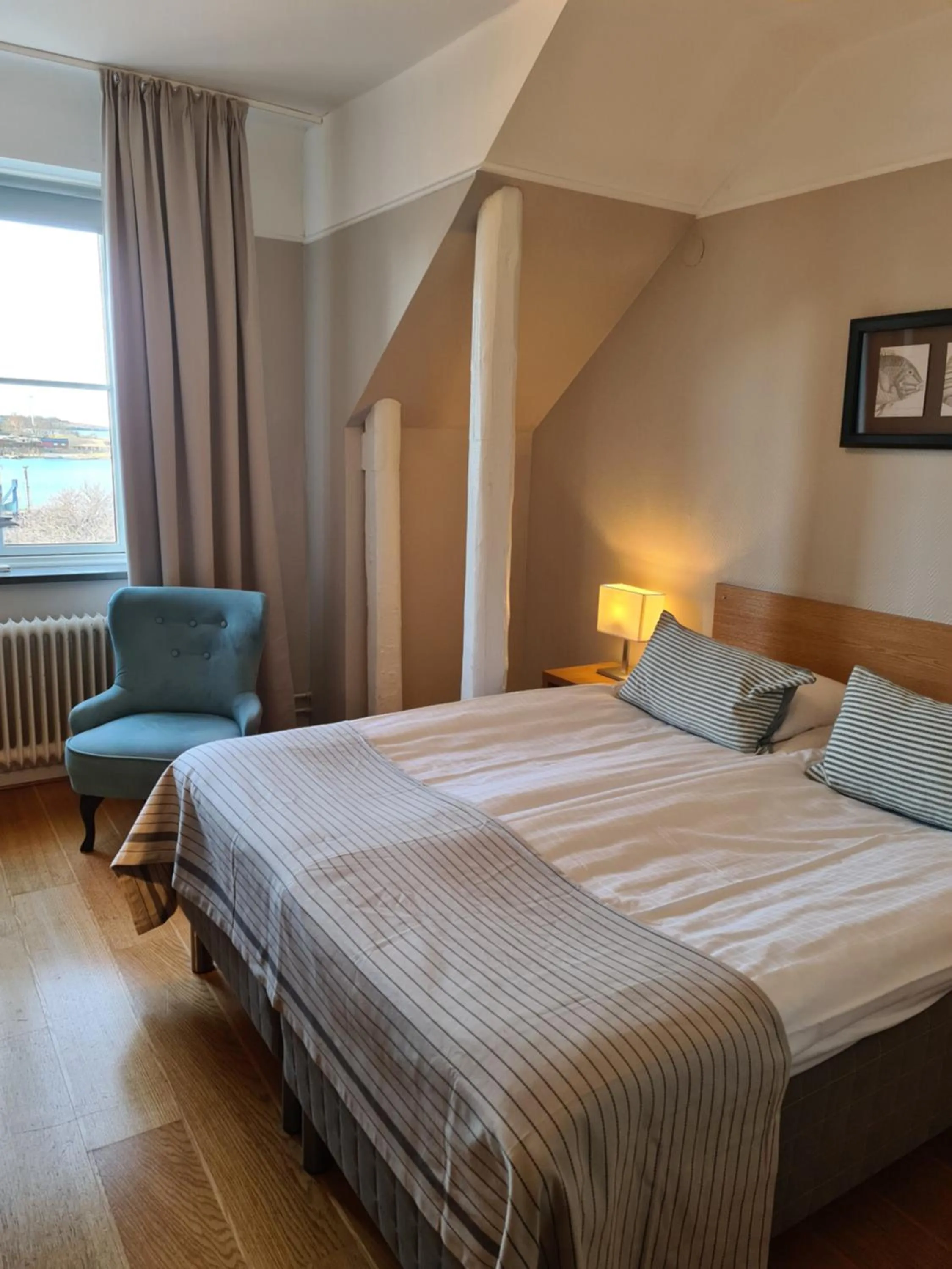 Bed in Hamnhotellet Kronan