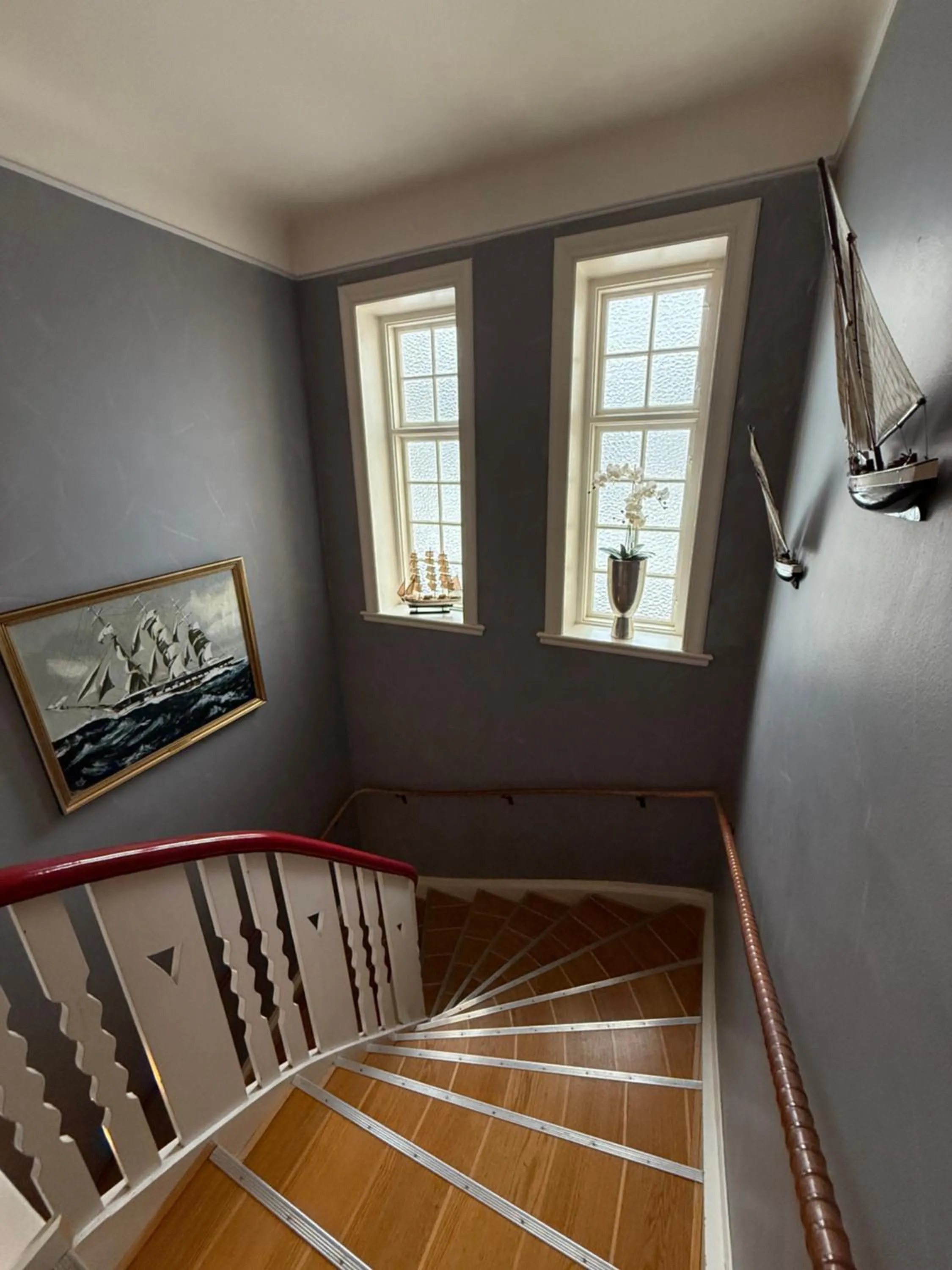 Property building in Hamnhotellet Kronan