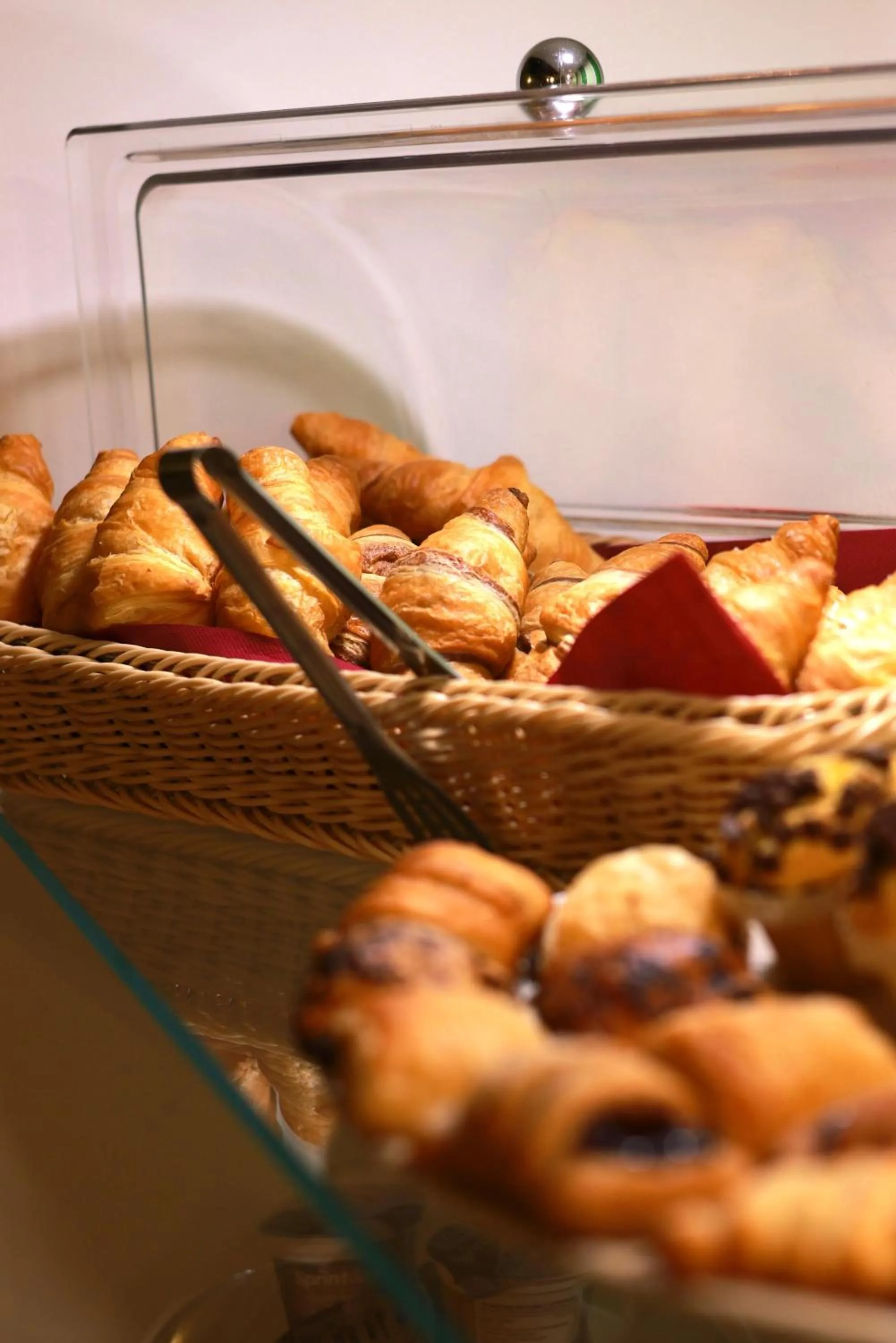 Buffet breakfast in Hotel Borgo Antico