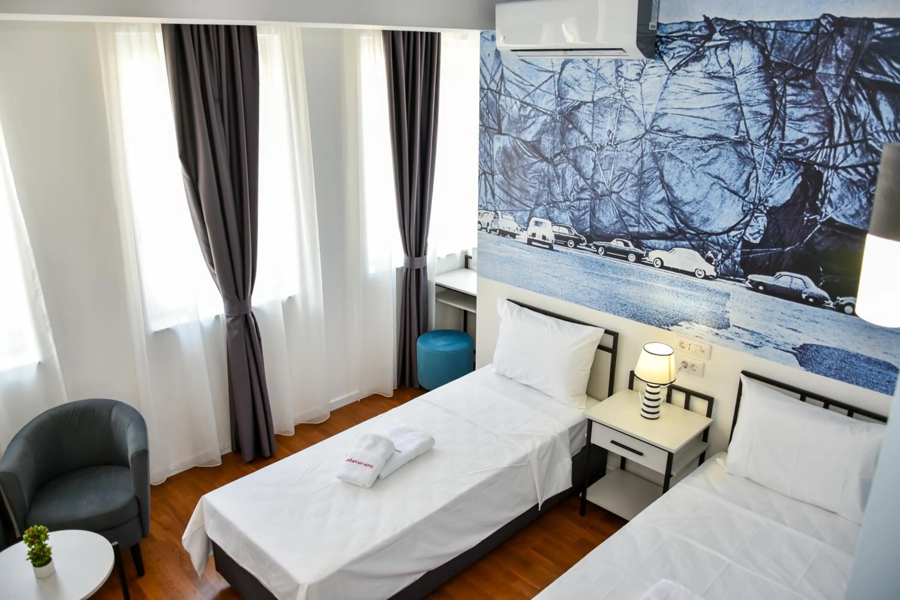 Bed in Osten Art Hotel