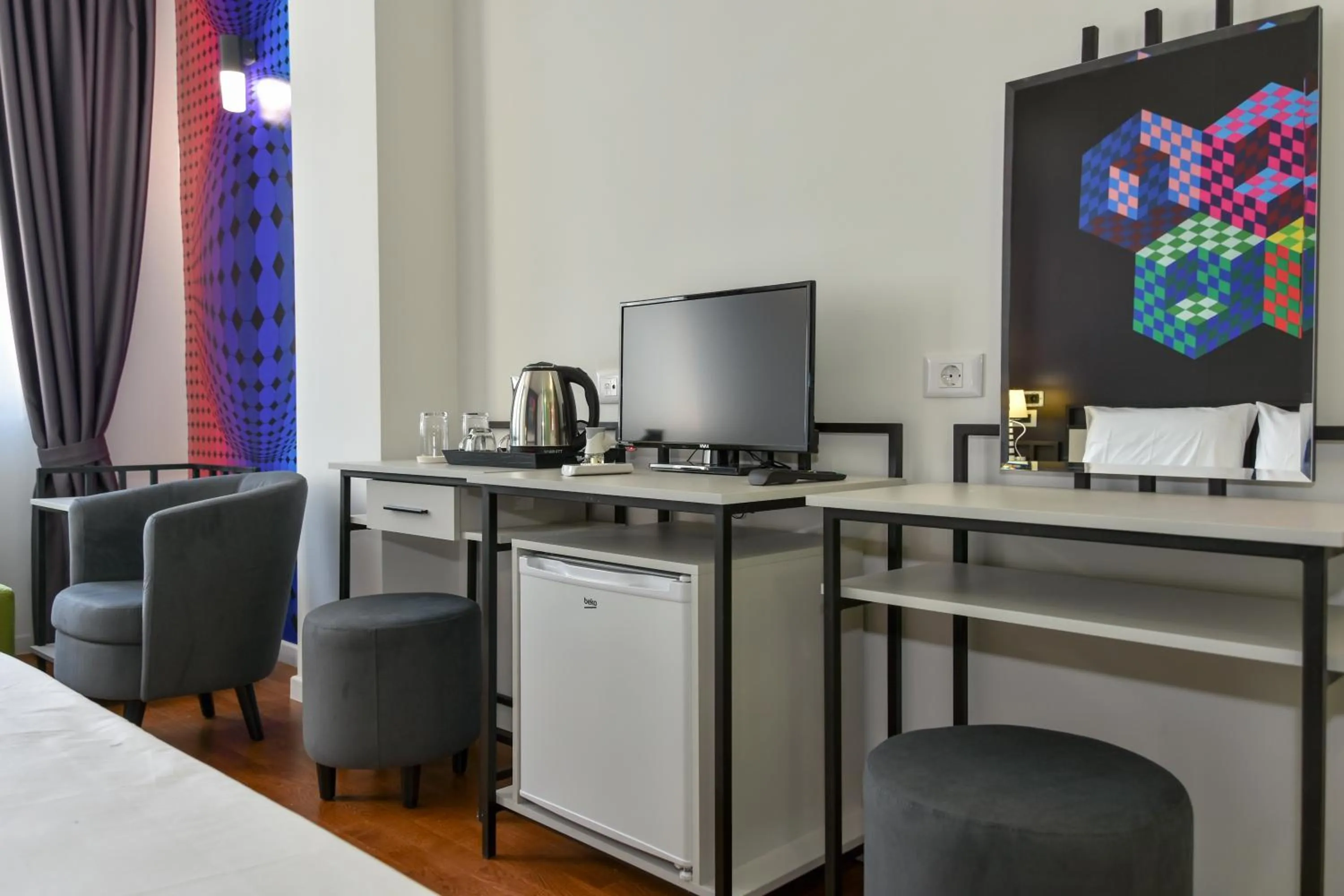 TV and multimedia in Osten Art Hotel