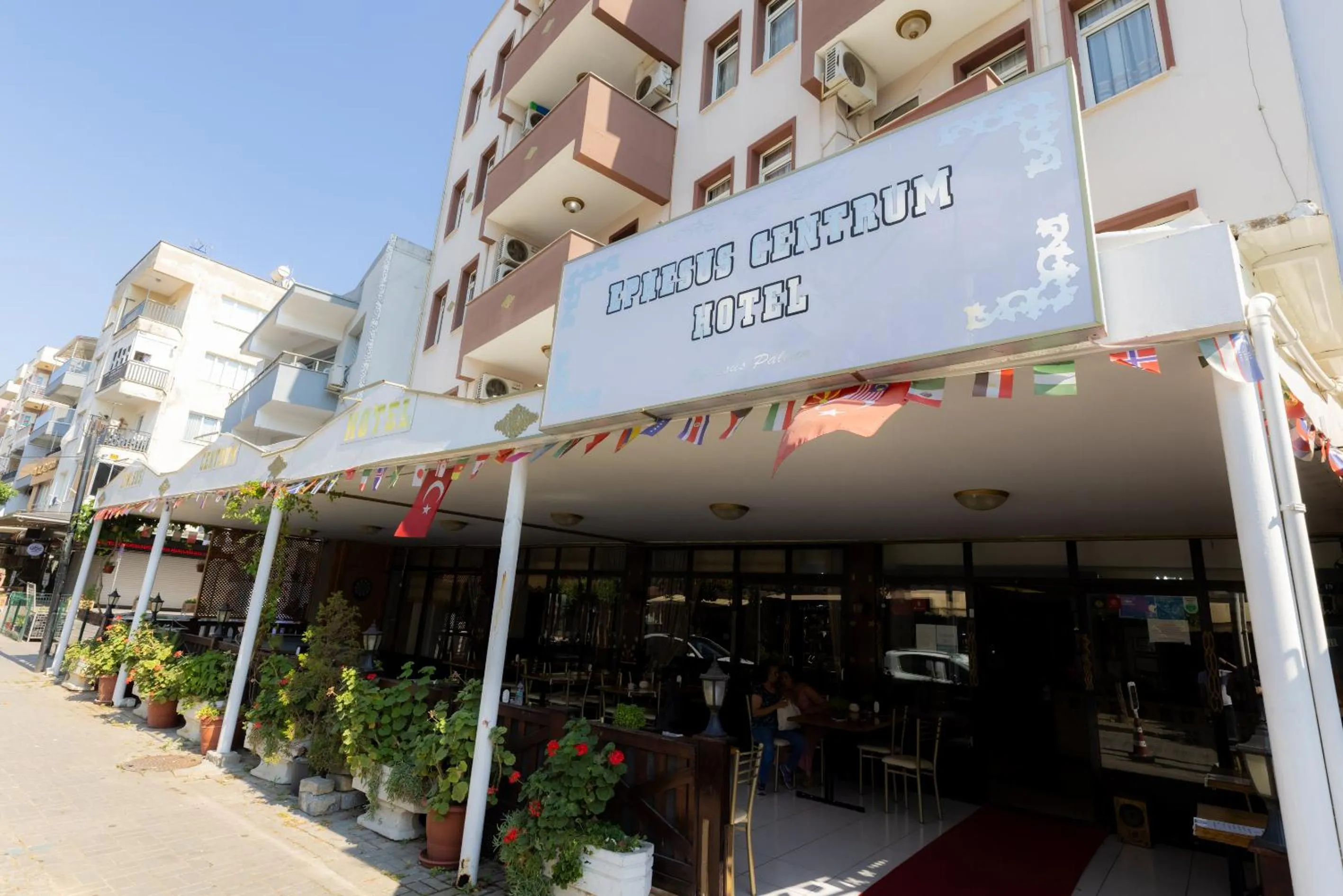 Property building in EPHESUS CENTRUM