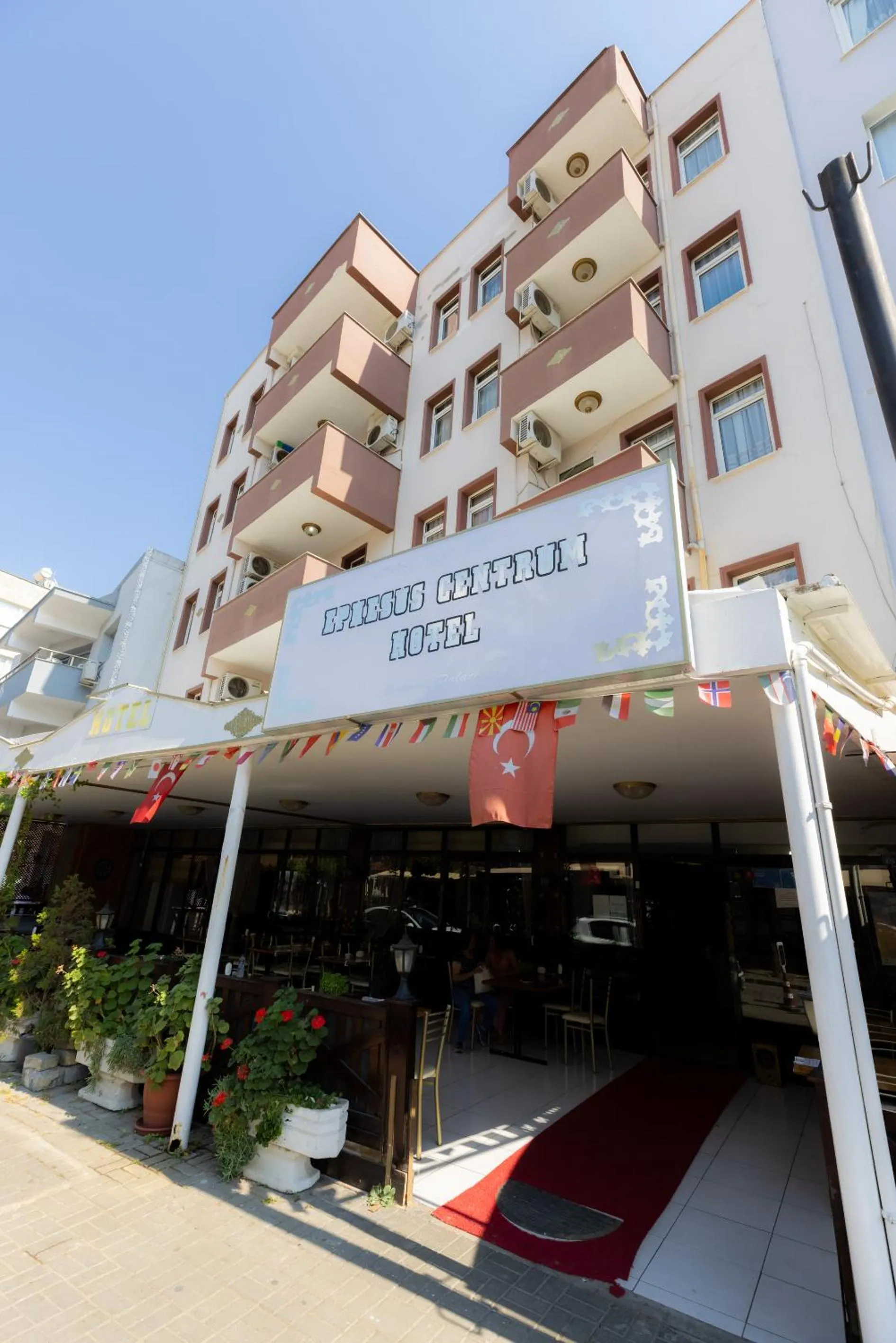 Property building in EPHESUS CENTRUM